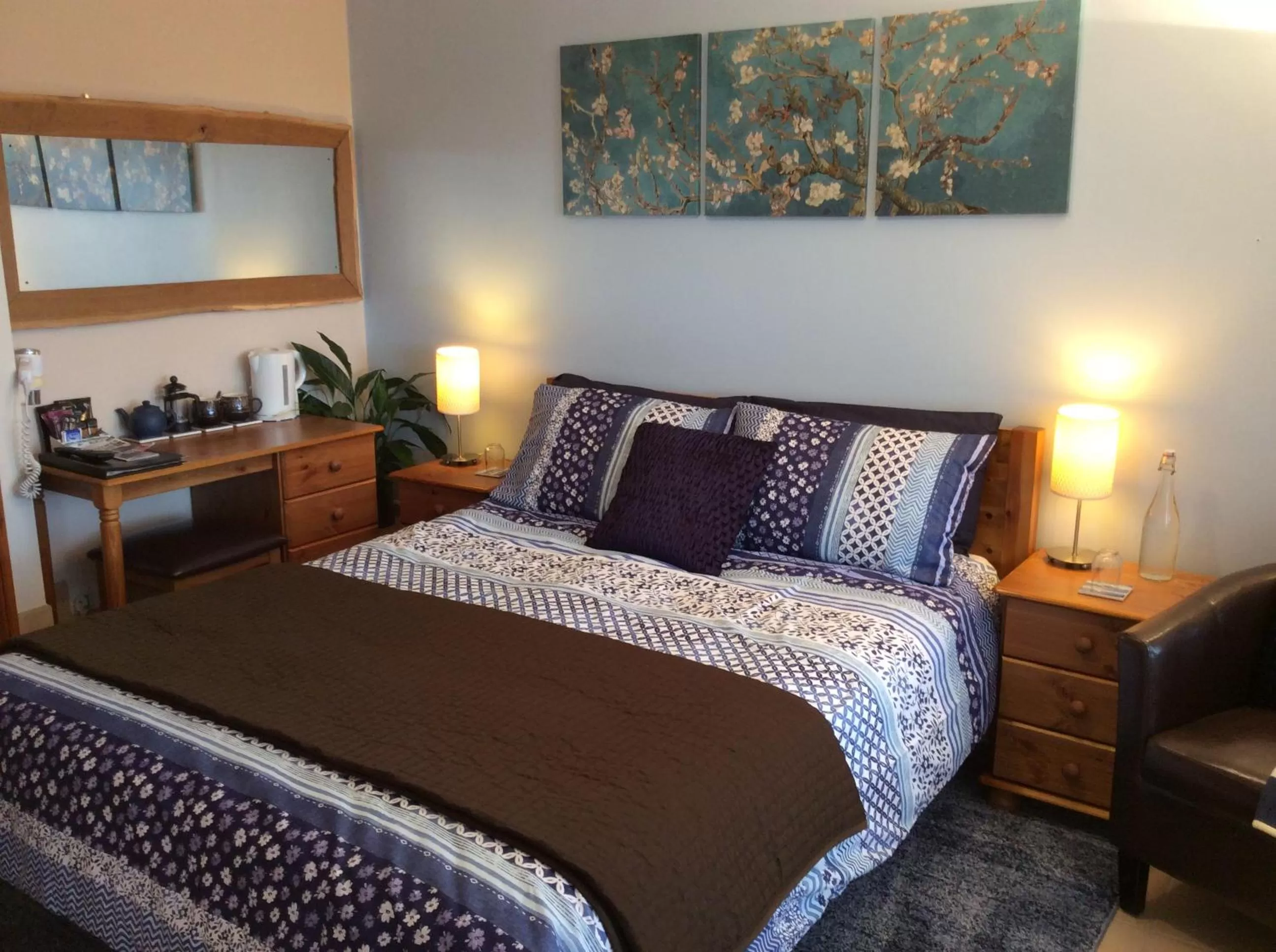 Bedroom, Bed in The Great Grubb Bed & Breakfast