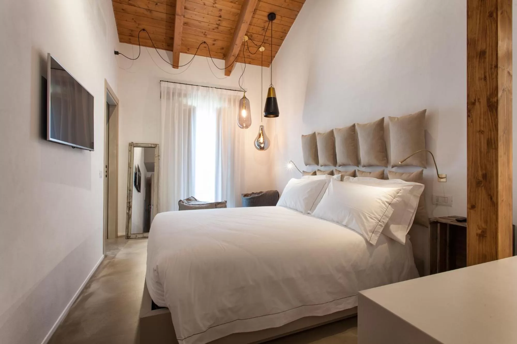Photo of the whole room, Bed in Terra di Gradara