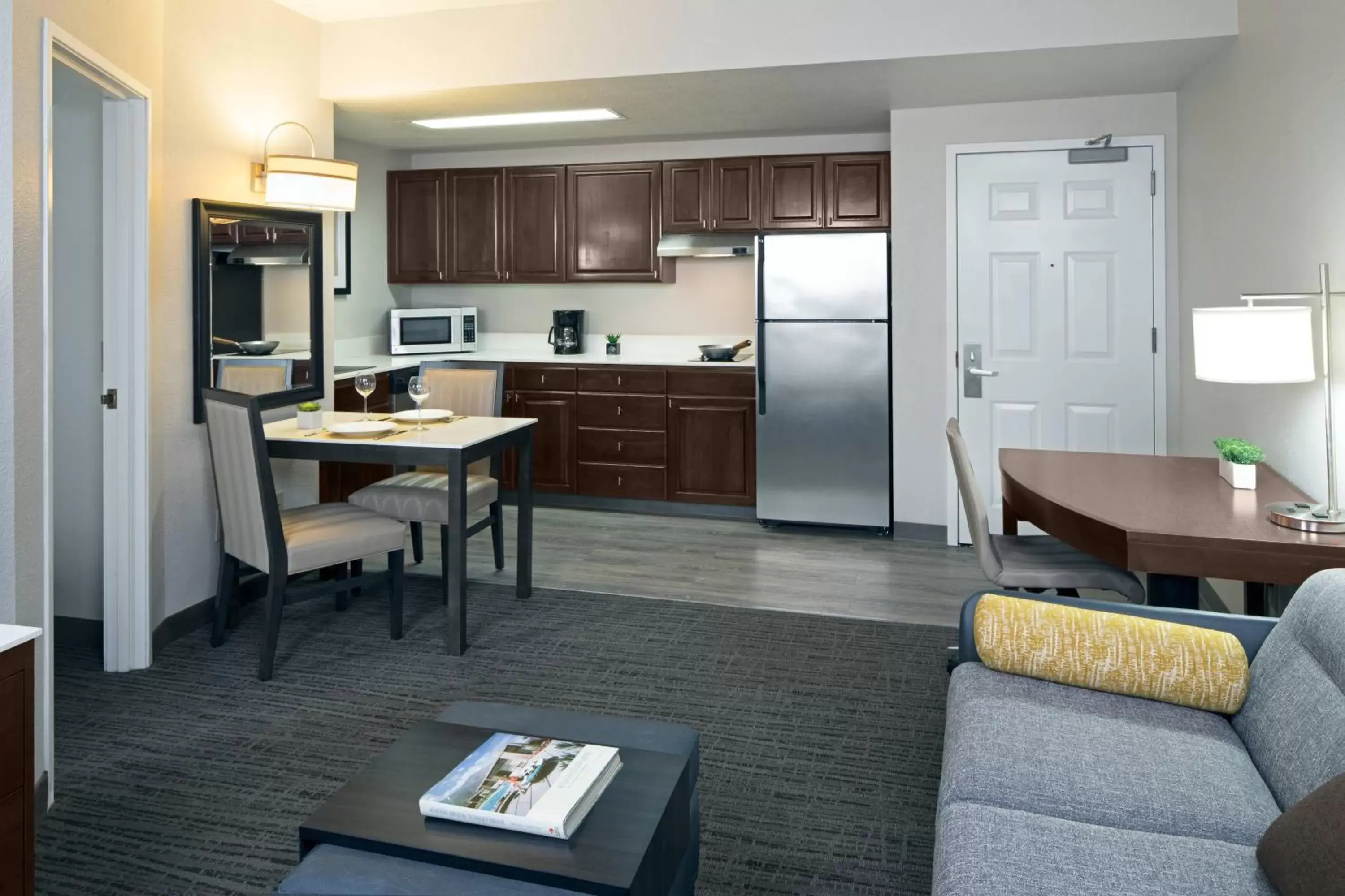 Burton House, Beverly Hills, A Tribute Portfolio Hotel Burton House, Beverly Hills, A Tribute Portfolio Hotel