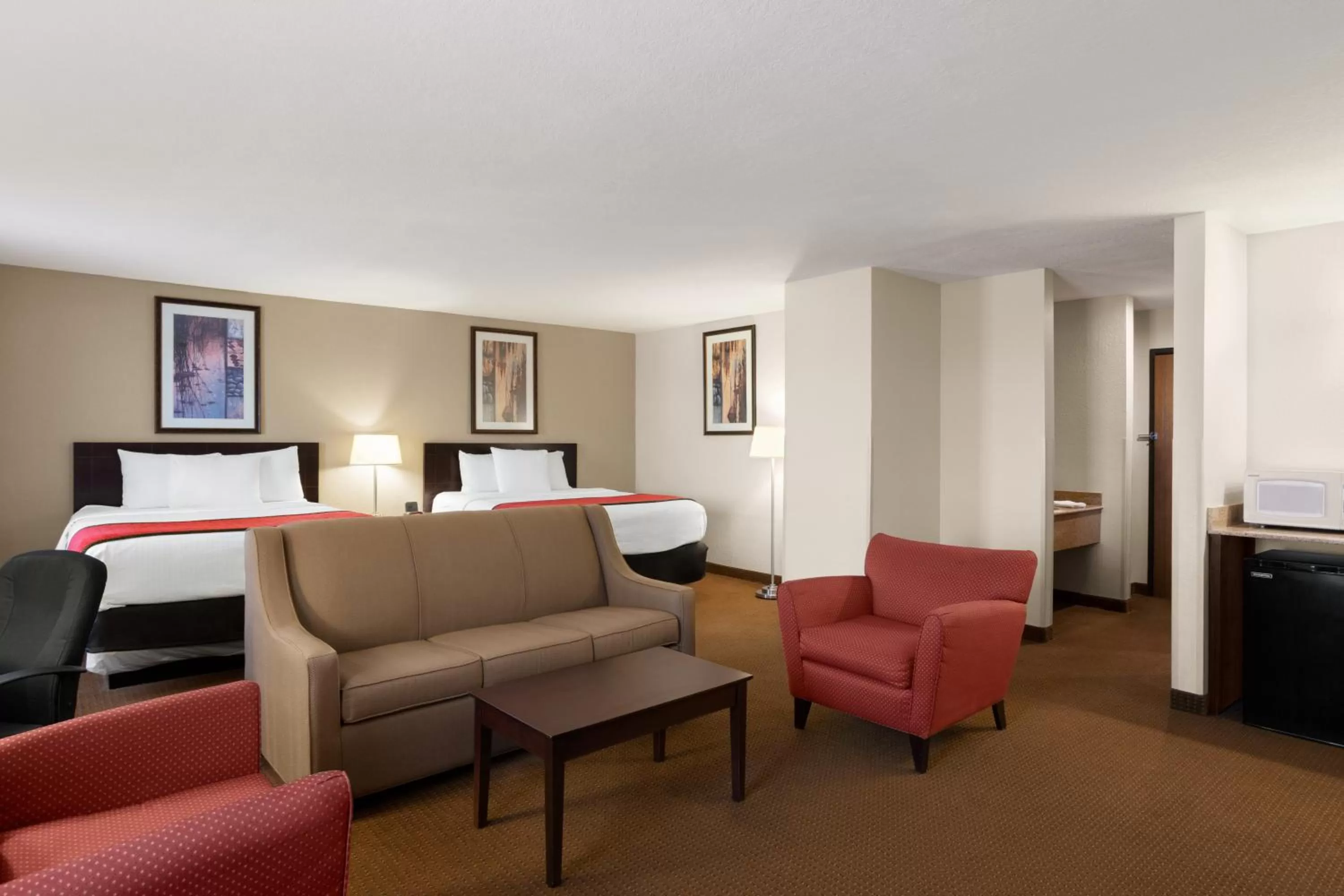 Bed in Ramada by Wyndham Elizabethtown