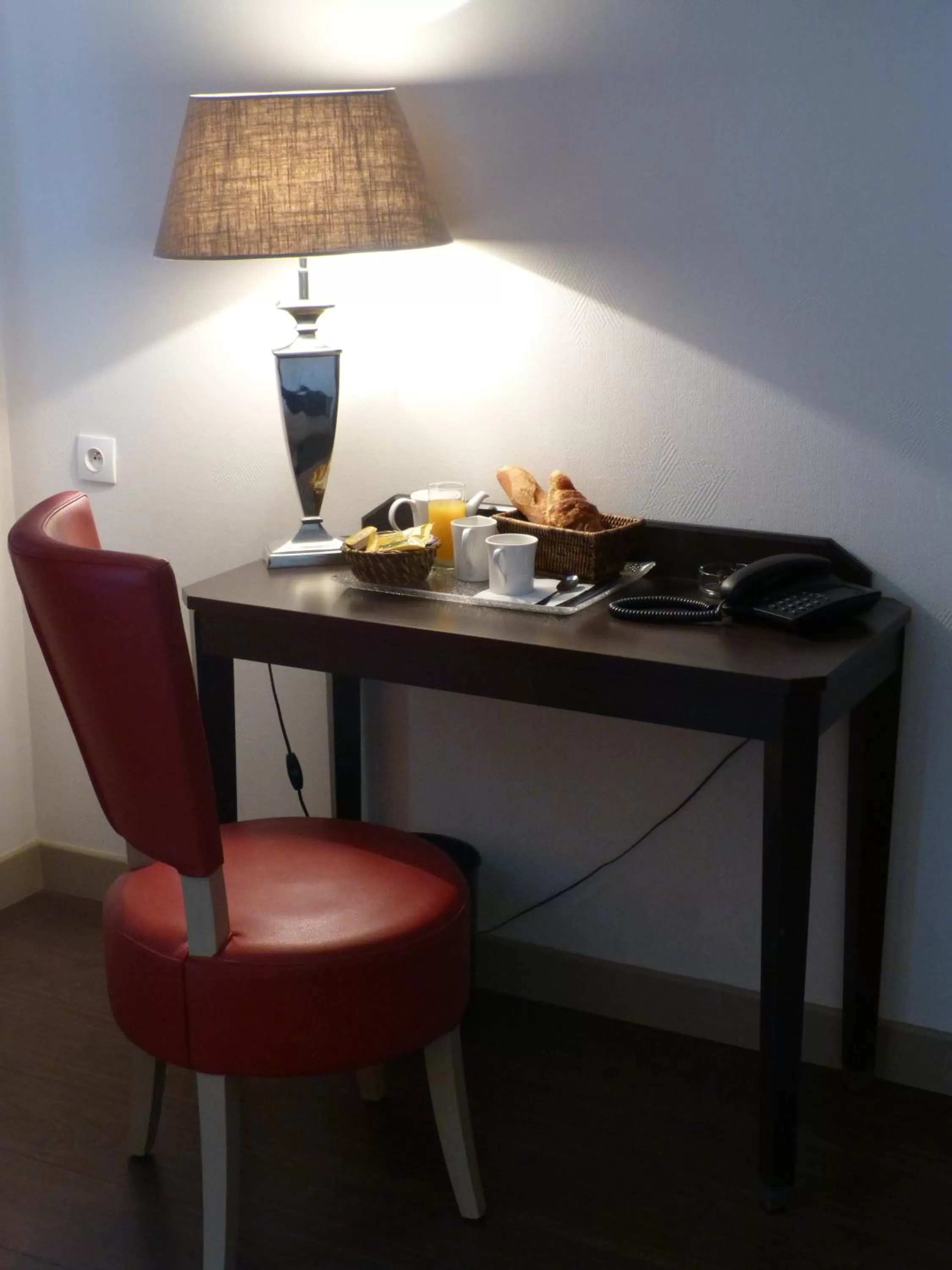 Breakfast in Hotel Little Regina