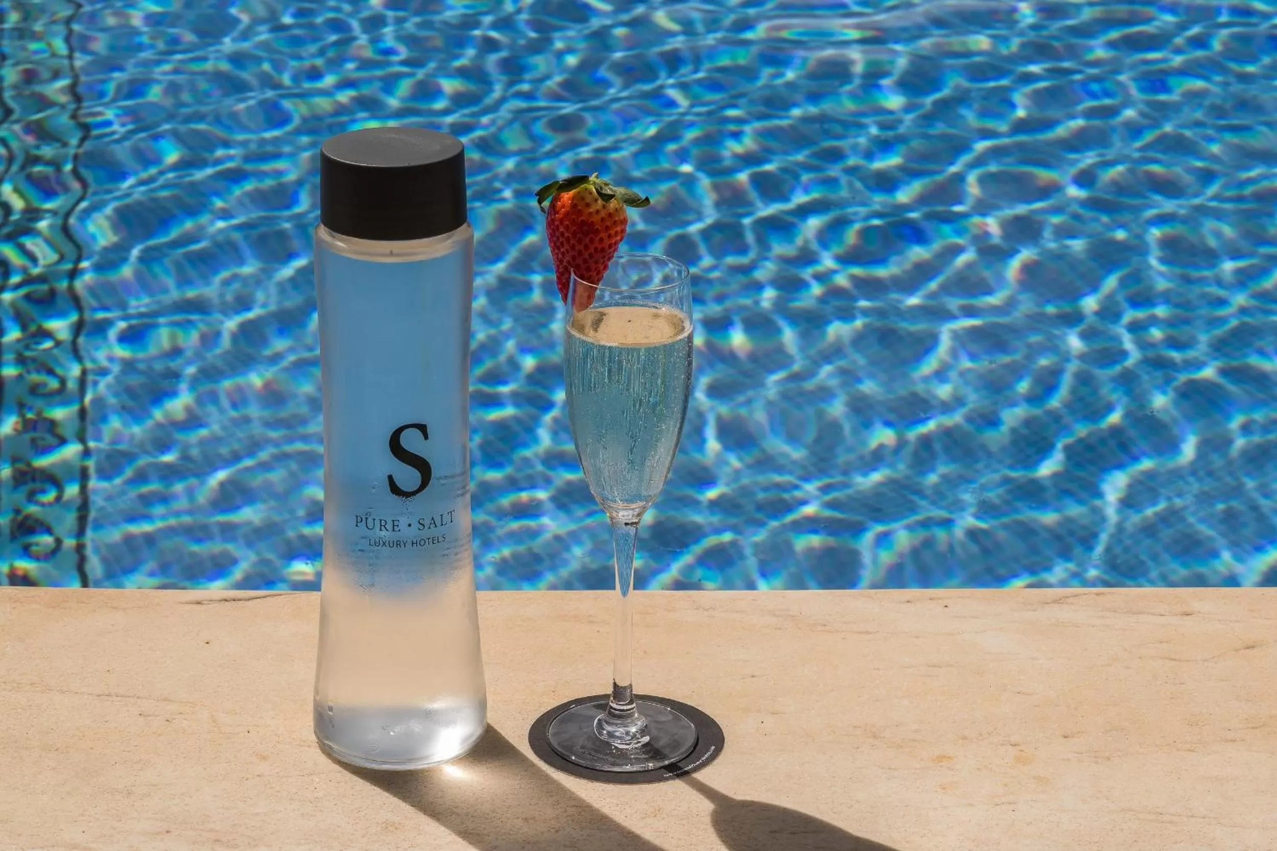 Lounge or bar in Pure Salt Port Adriano - Adults Only