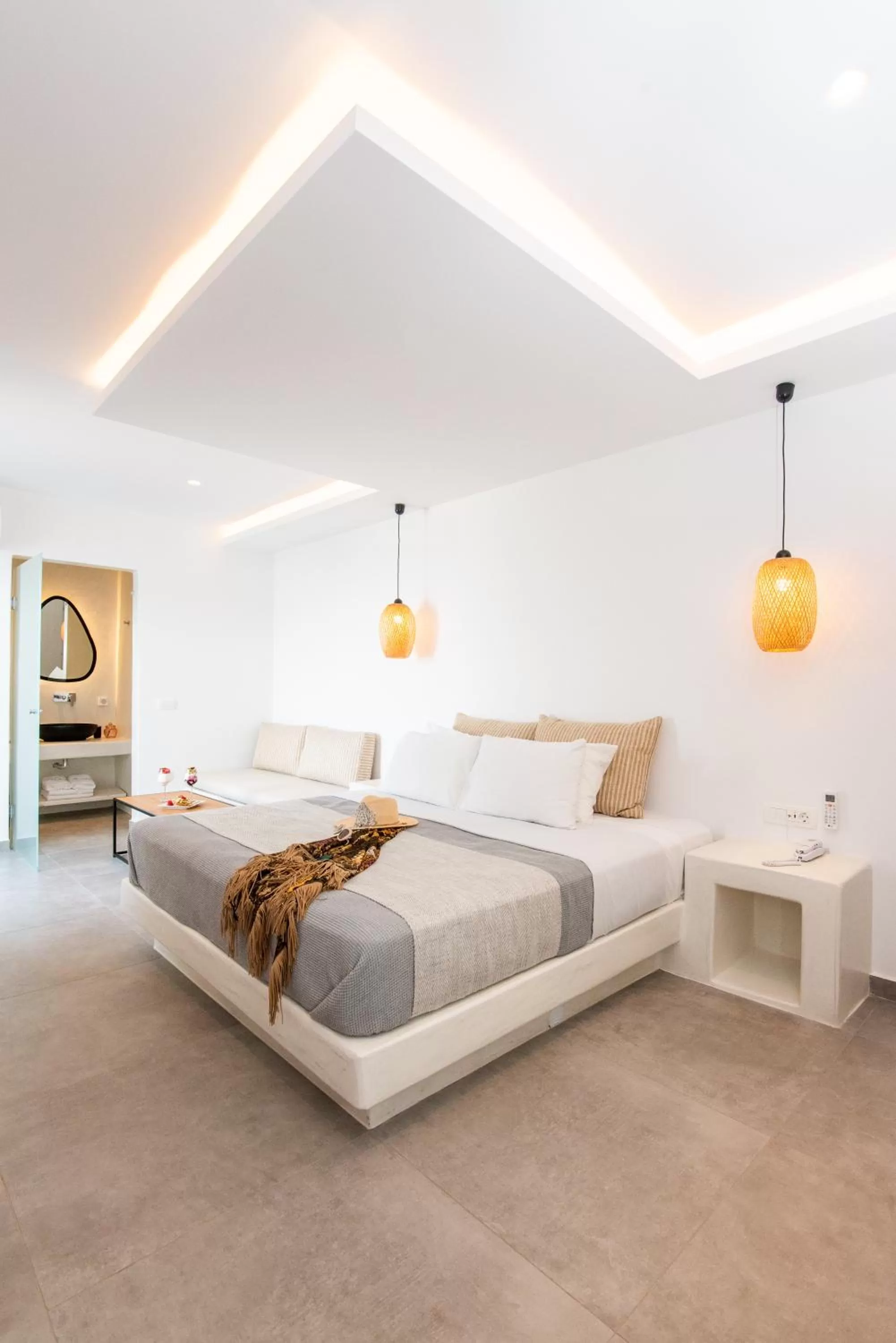 Bed in Caldera Cliff Illusion