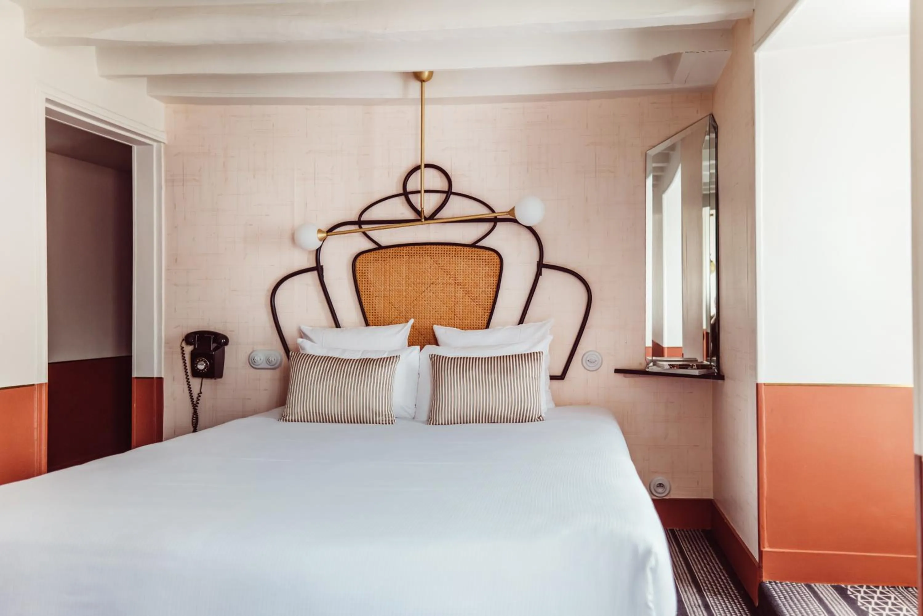 Bed in Hotel Panache