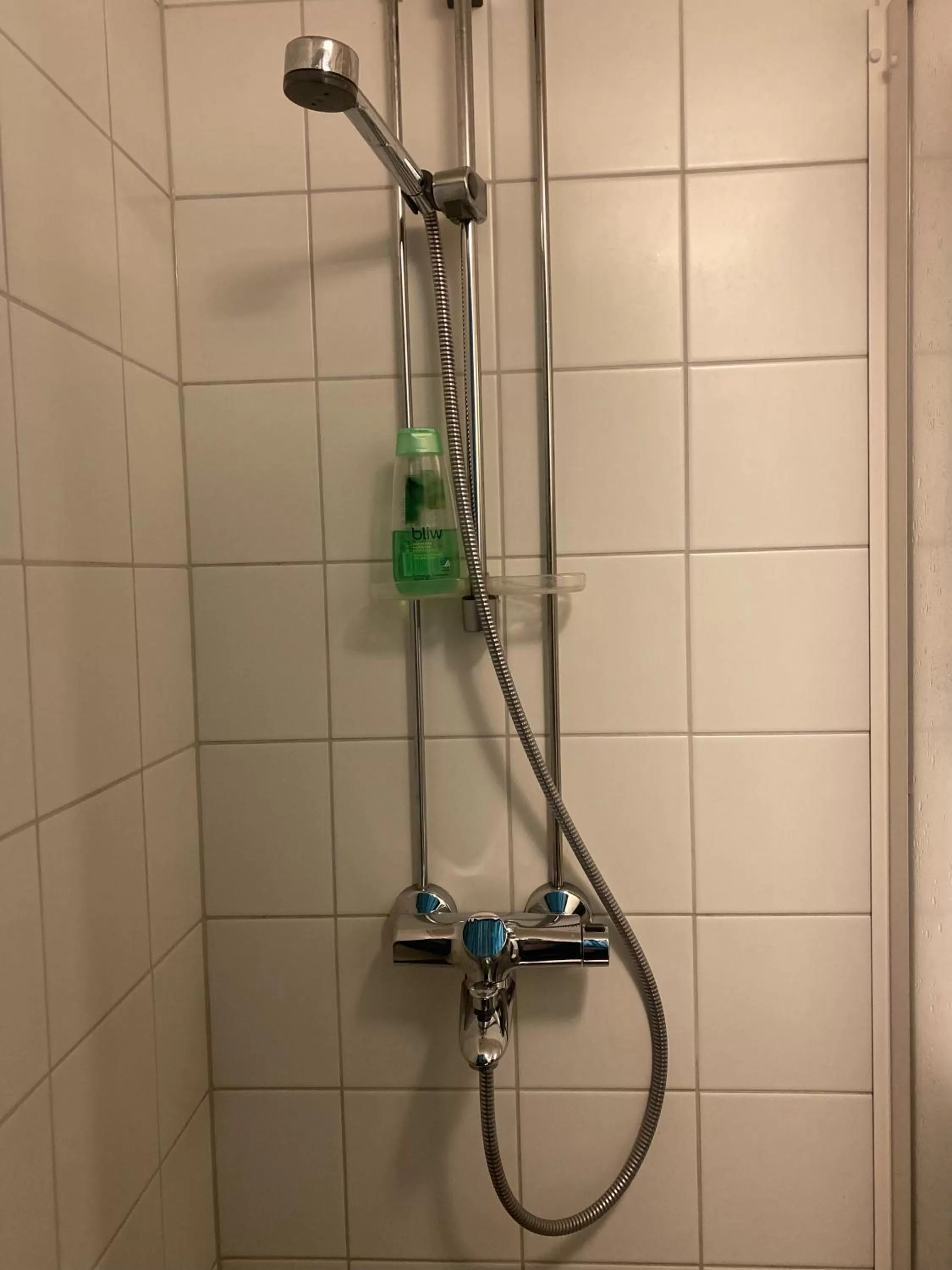 Shower in Citimotel