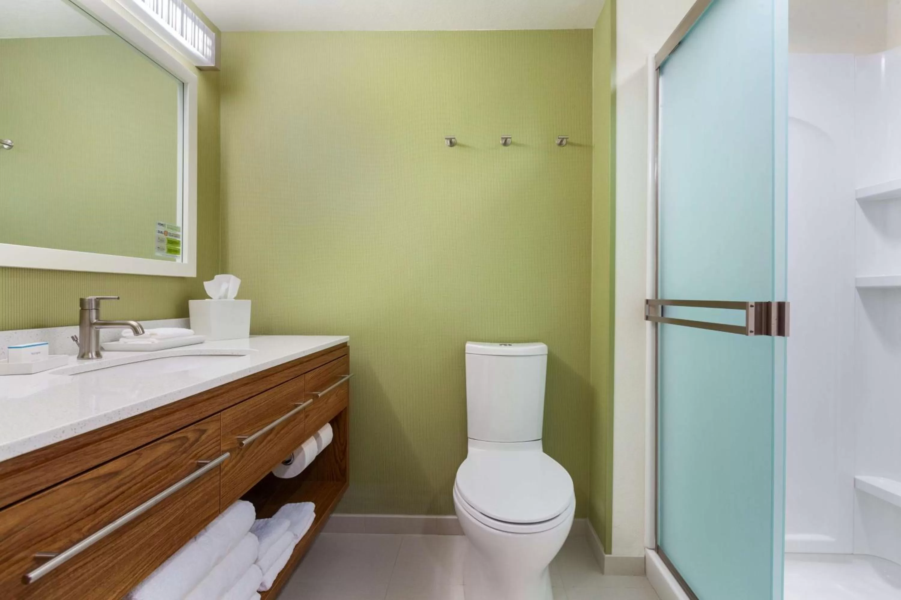 Bathroom in Home2 Suites by Hilton Champaign/Urbana