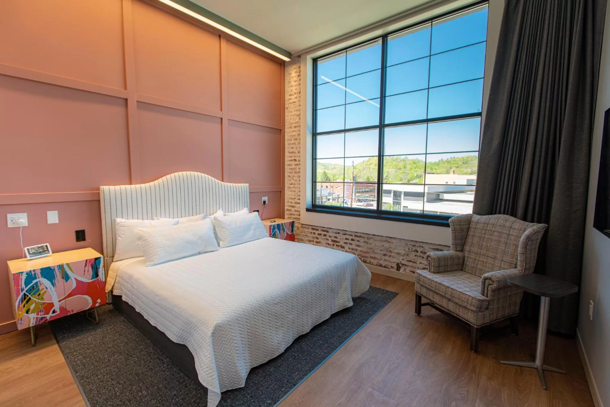 Bed in The Schoolhouse Hotel, Trademark Collection by Wyndham