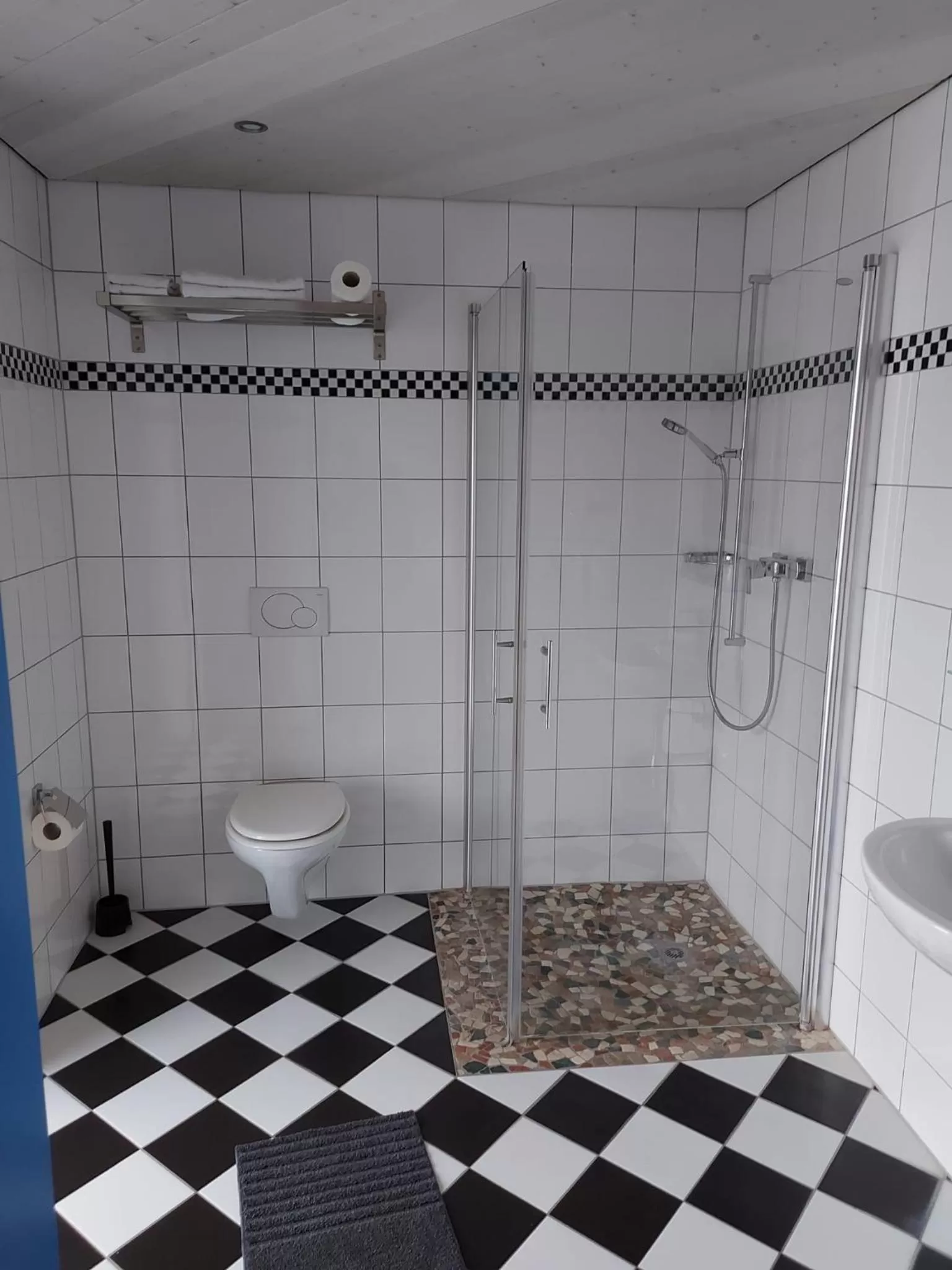 Bathroom in Hotel Pamakin