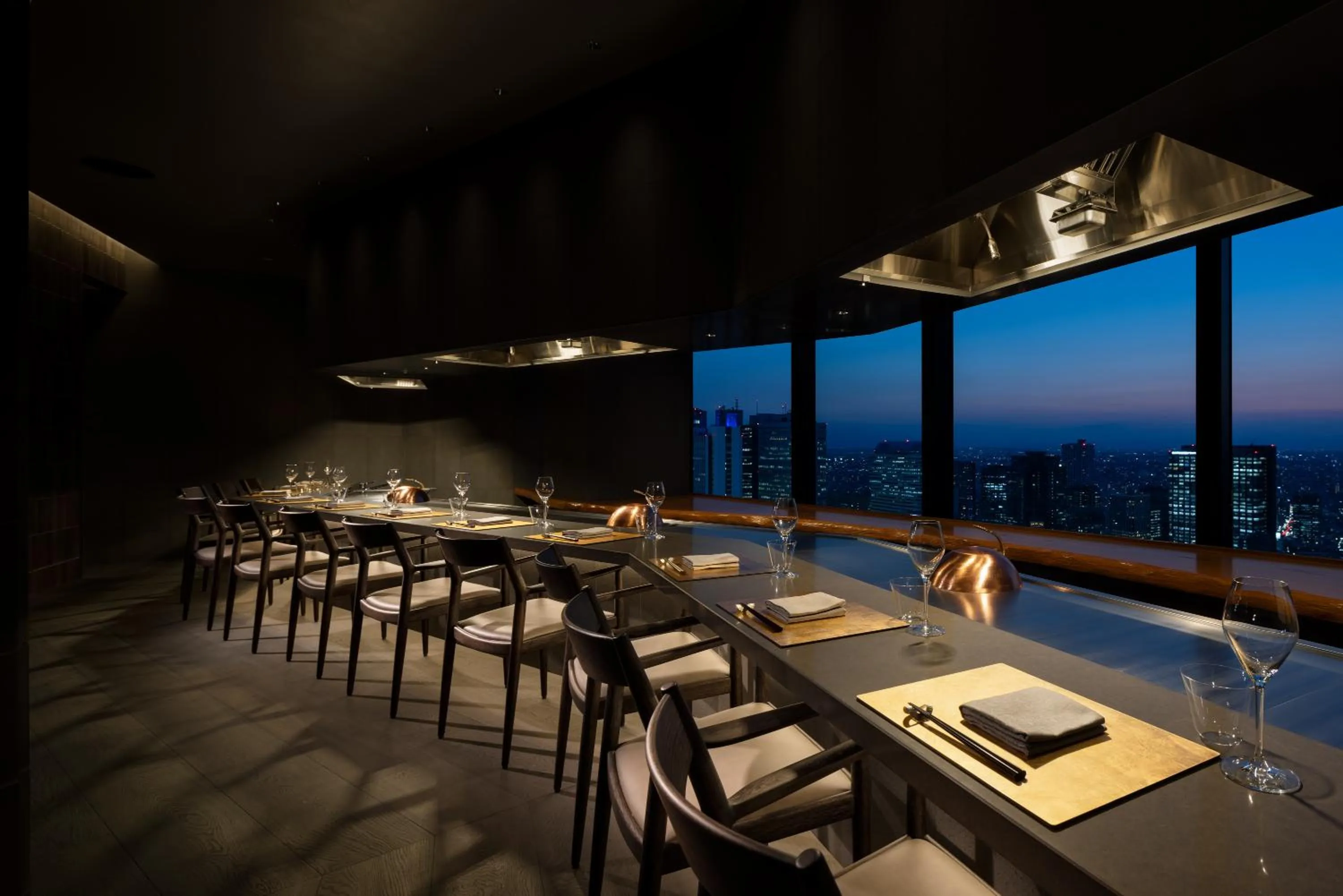 Restaurant/places to eat in BELLUSTAR TOKYO, A Pan Pacific Hotel