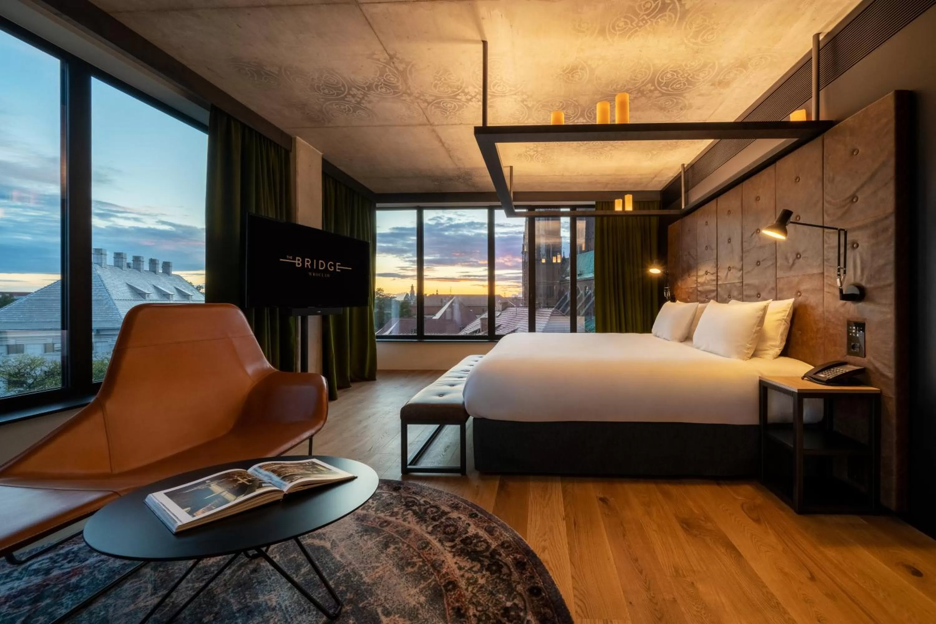 Bed in The Bridge Wroclaw - MGallery