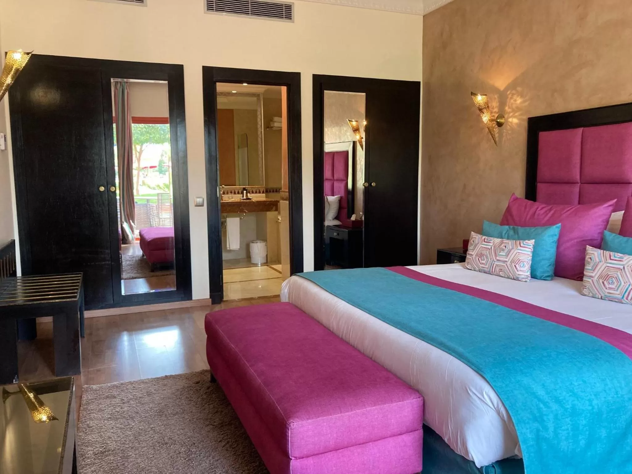 Property building, Bed in Palm Plaza Marrakech