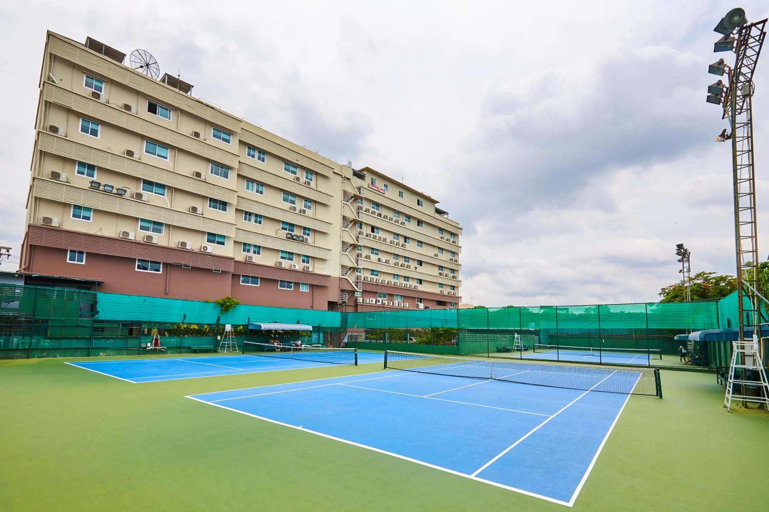 Property building in Sivalai Place