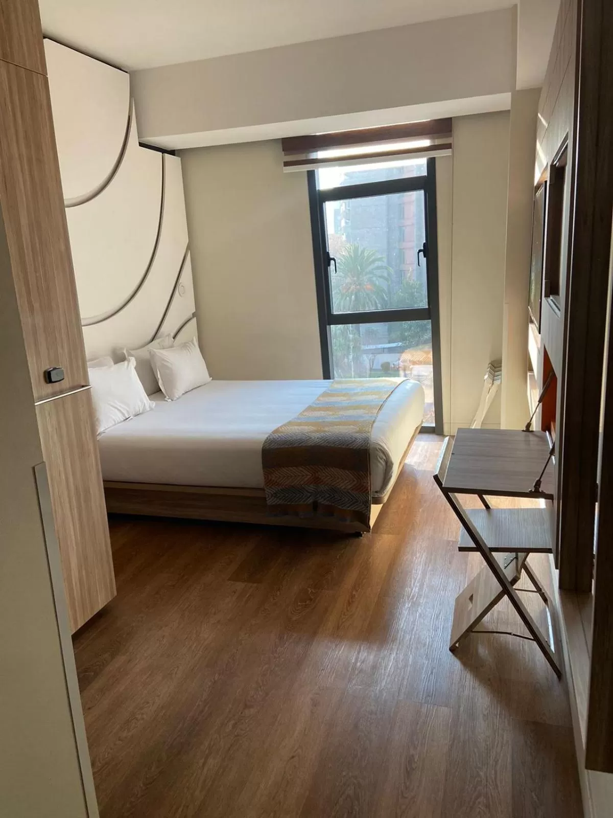 Bedroom, Bed in Hotel Nodo - El hotel que respira