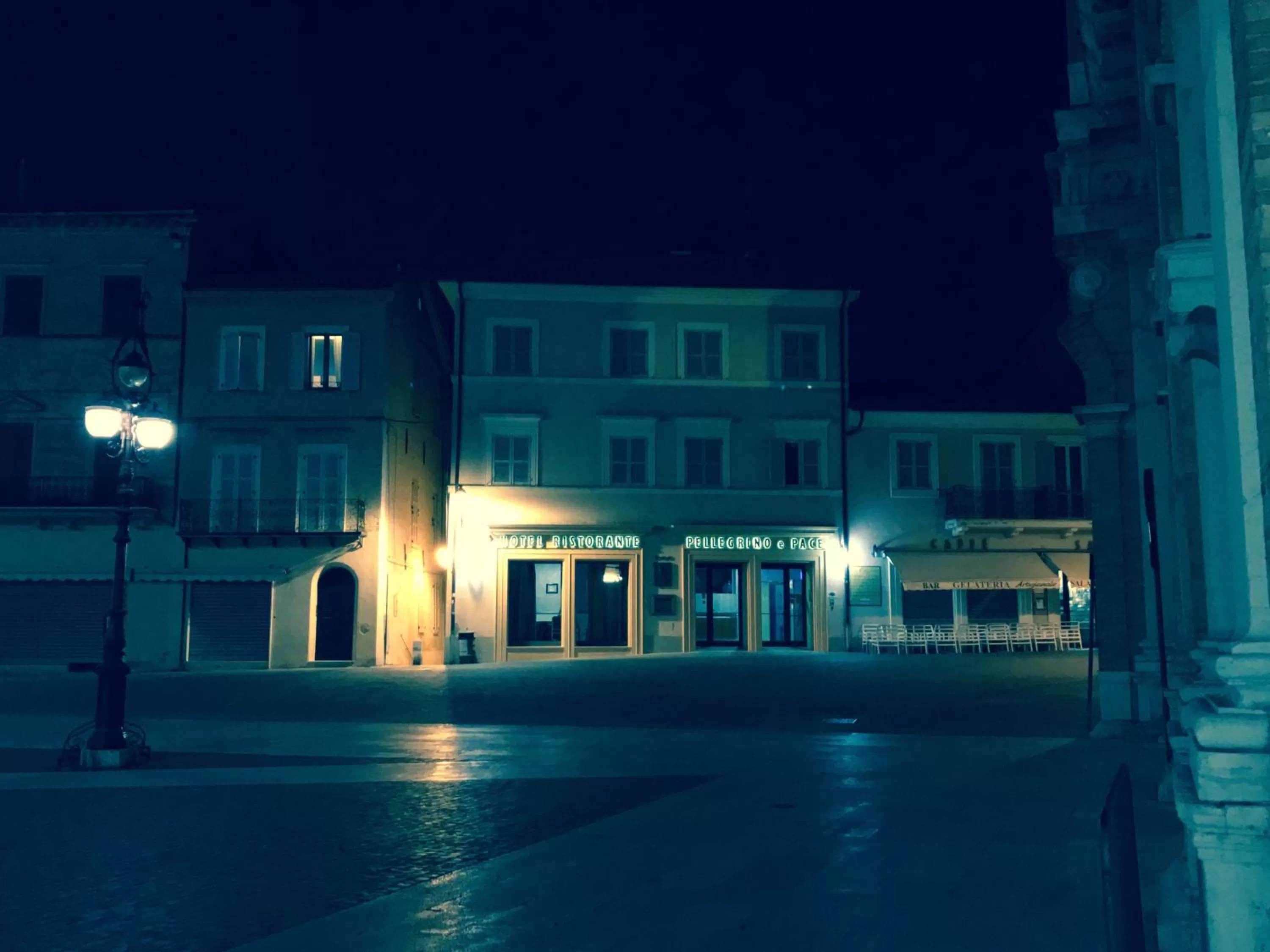 Hotel Pellegrino E Pace