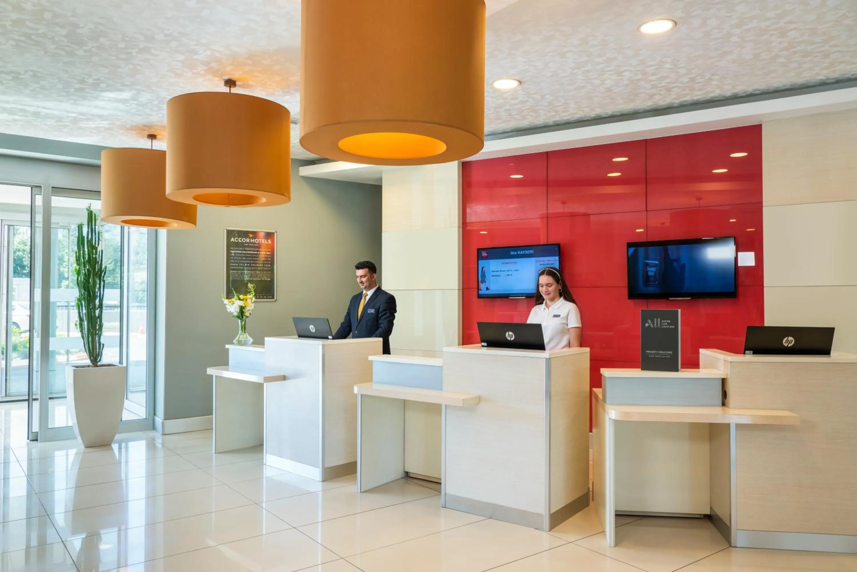 Lobby or reception in Ibis Kayseri