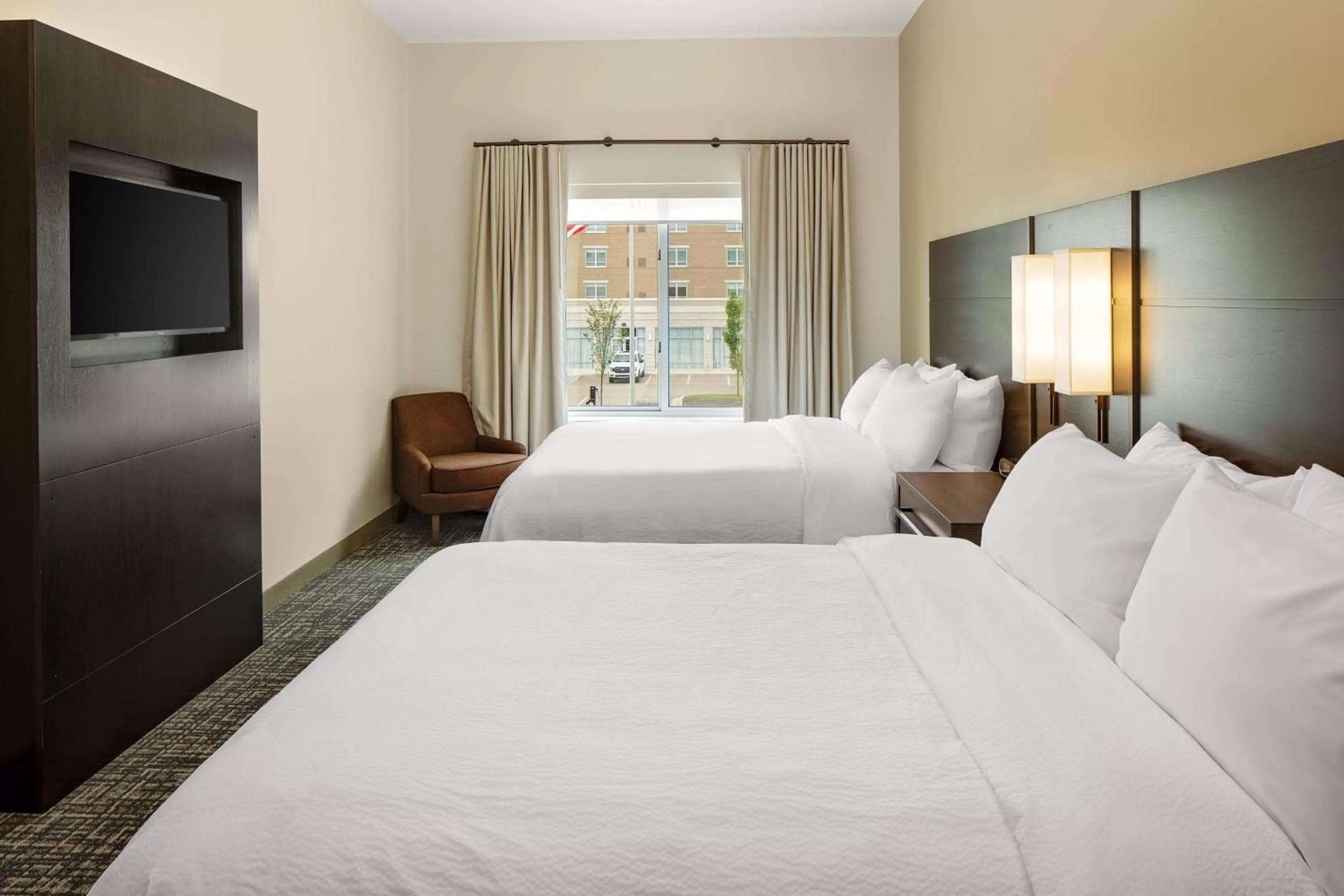 Bedroom, Bed in Residence Inn by Marriott Detroit Farmington Hills