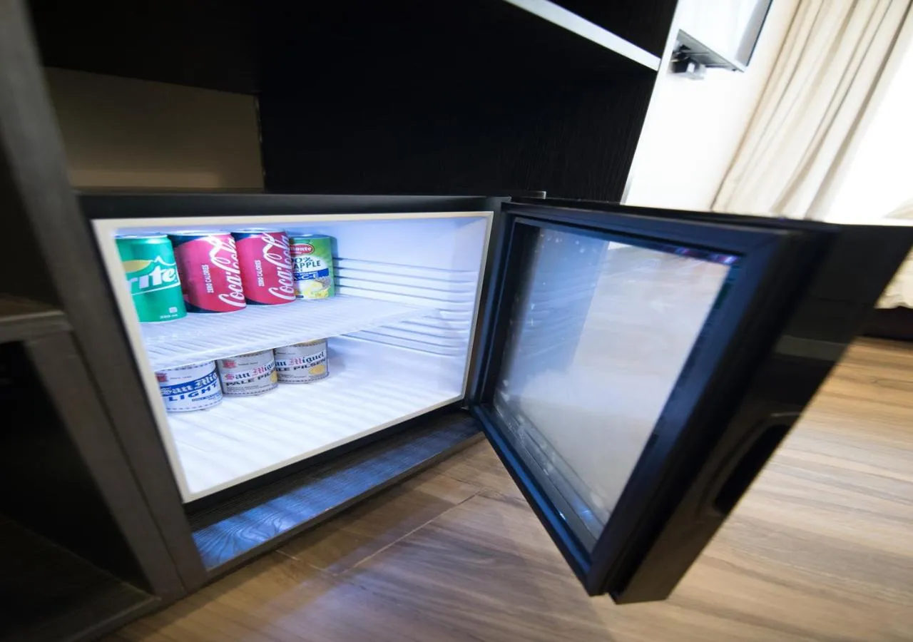 Food and drinks in Goldberry Lite Hotel