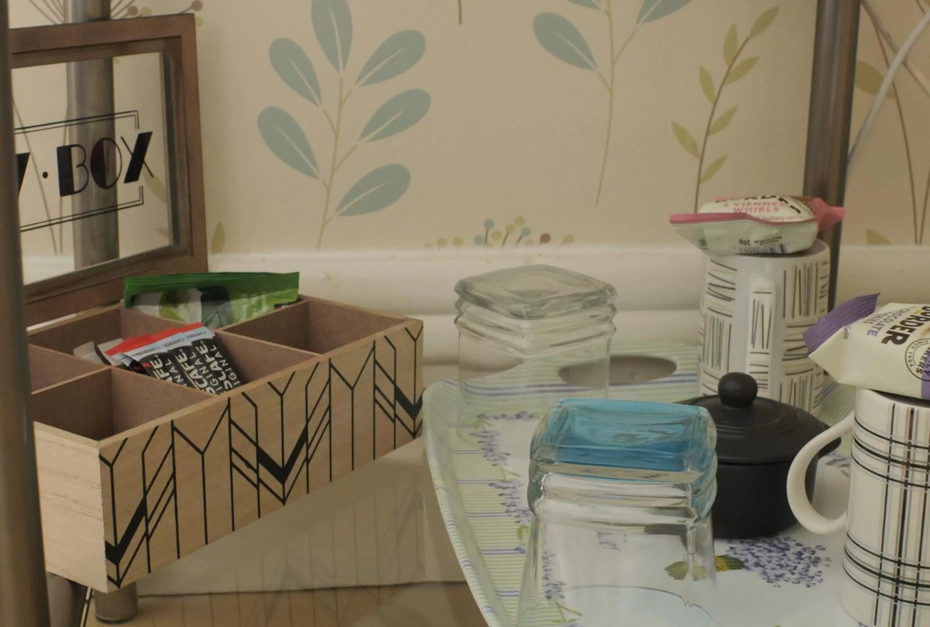 Coffee/tea facilities in Leofric Legends