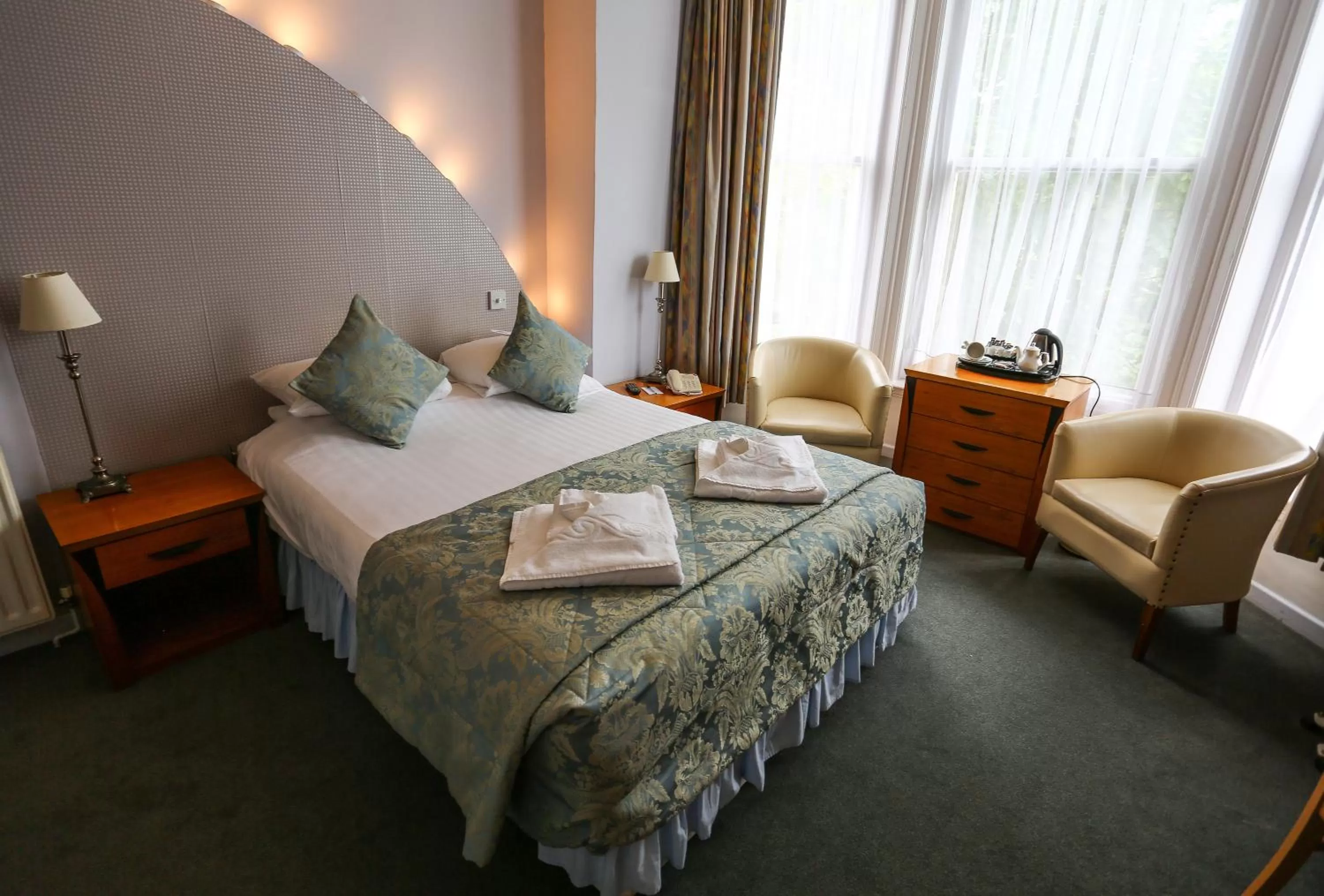 Day, Bed in Royal Exeter Hotel
