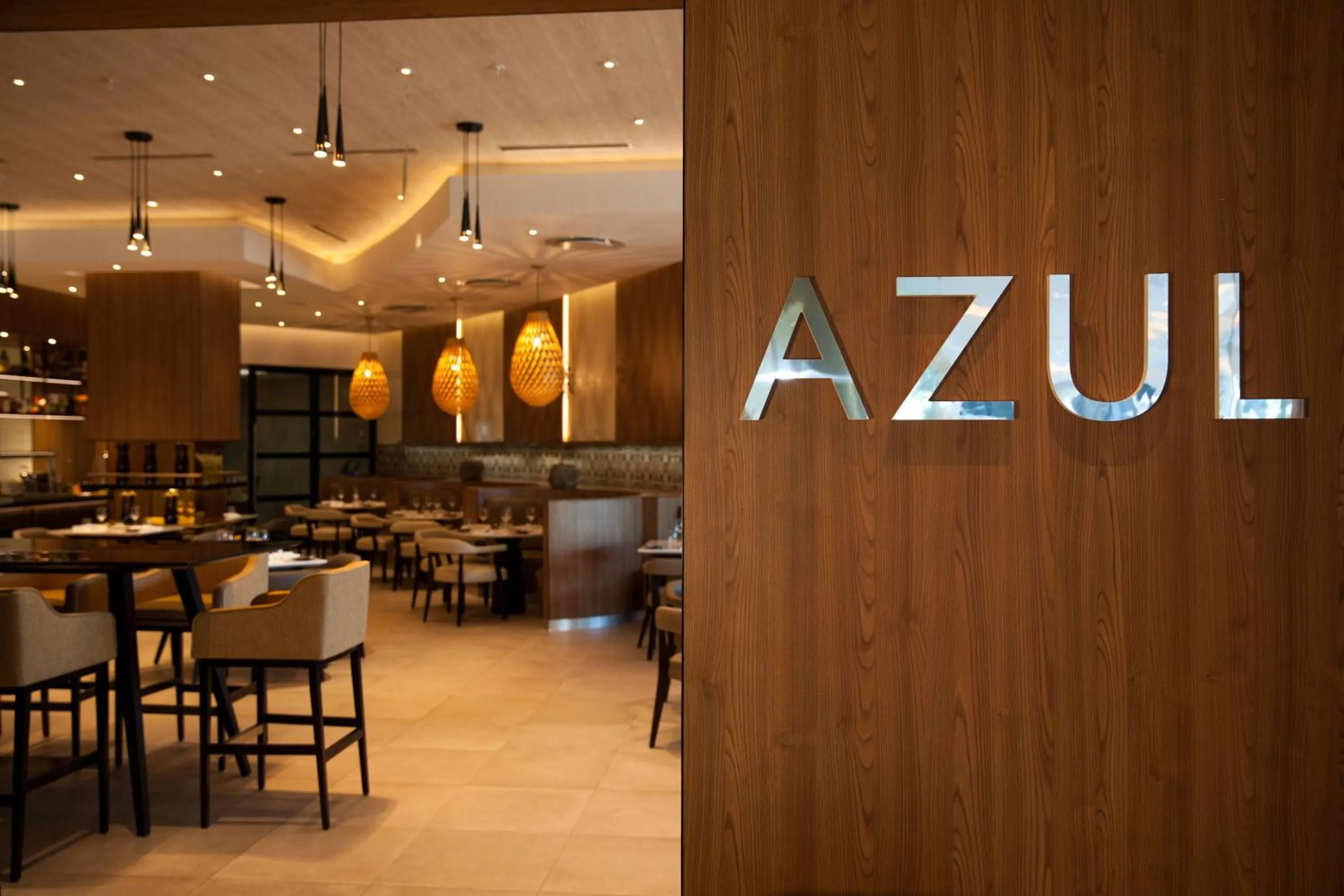 Restaurant/places to eat in Radisson Blu Hotel & Residence Maputo