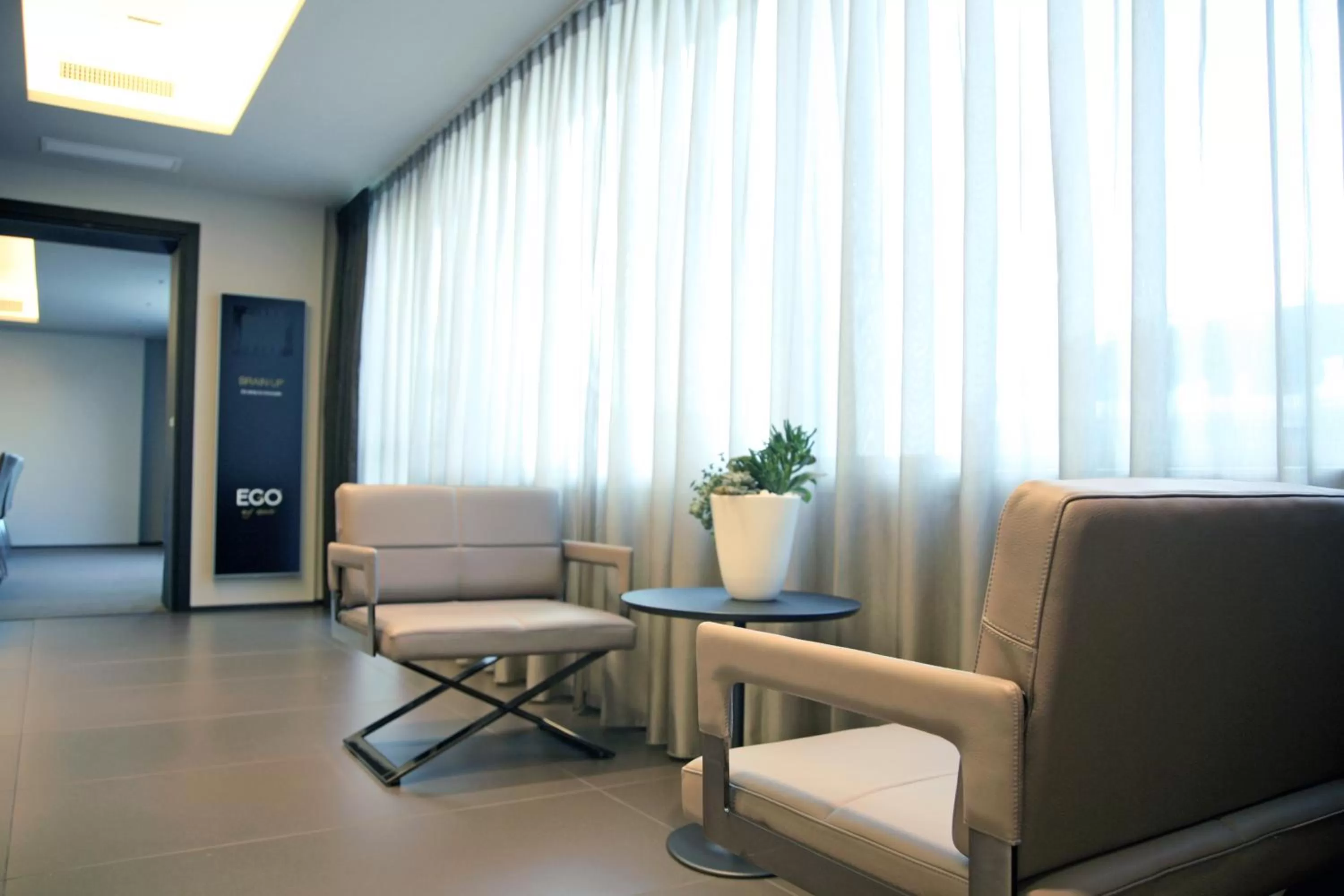 Business facilities in Ego Hotel