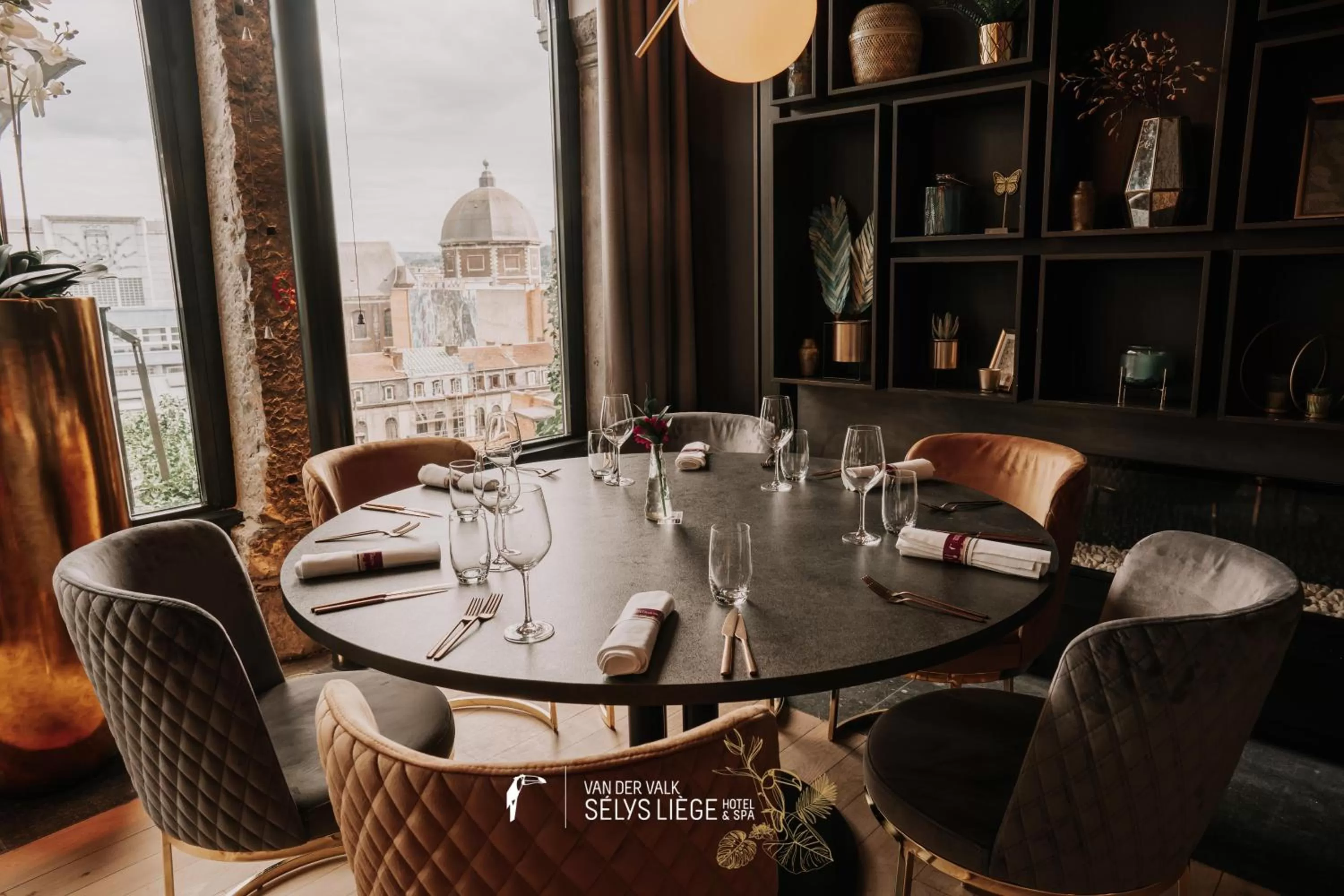 Restaurant/places to eat in Van Der Valk Sélys Liège Hotel & Spa