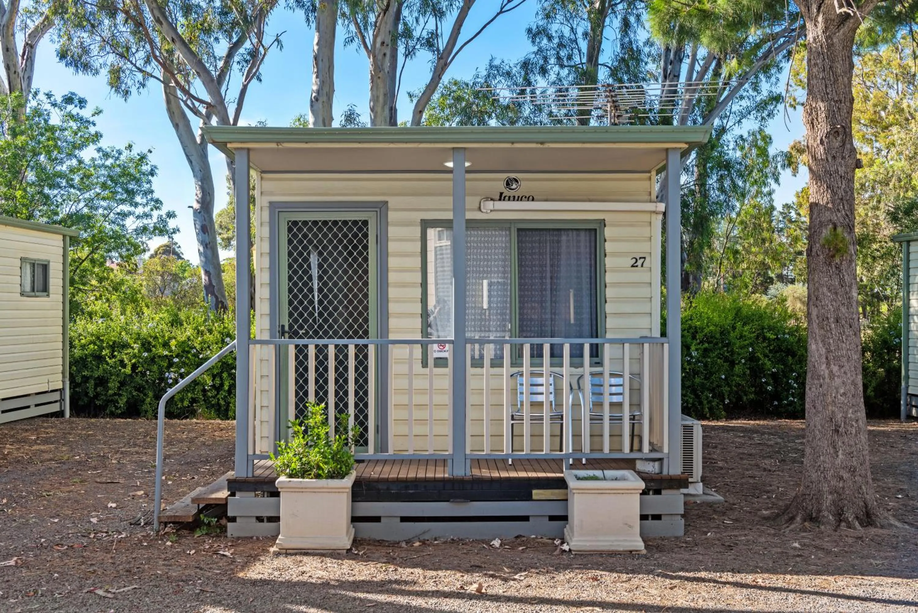 Economy 1-Bedroom Cabin - Sleeps 4 (Pet Friendly) in Discovery Parks - Barossa Valley