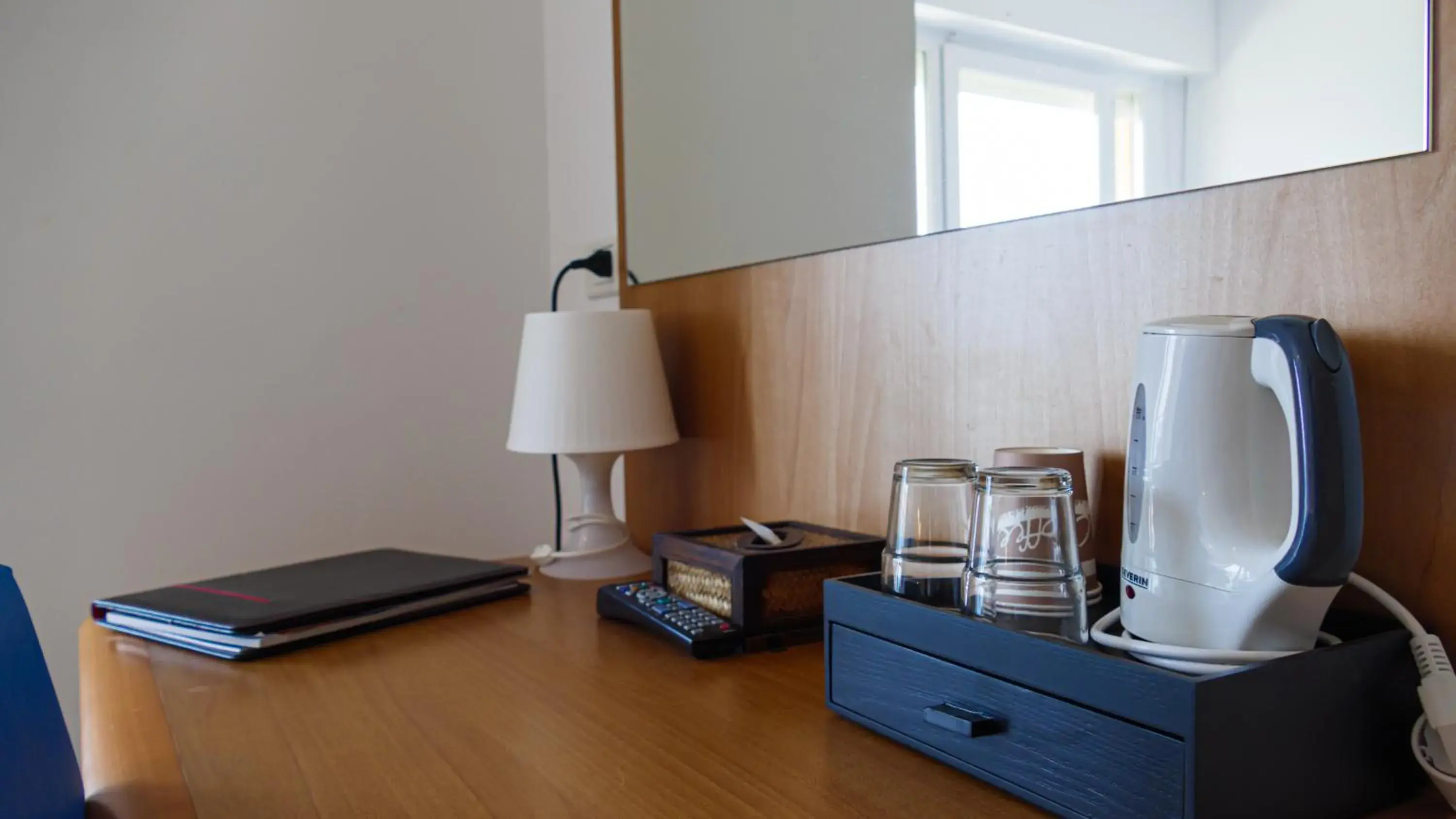 Standard Double or Twin Room with Mountain View in Hotel Casa Marinella Standard Double or Twin Room with Mountain View in Hotel Casa Marinella