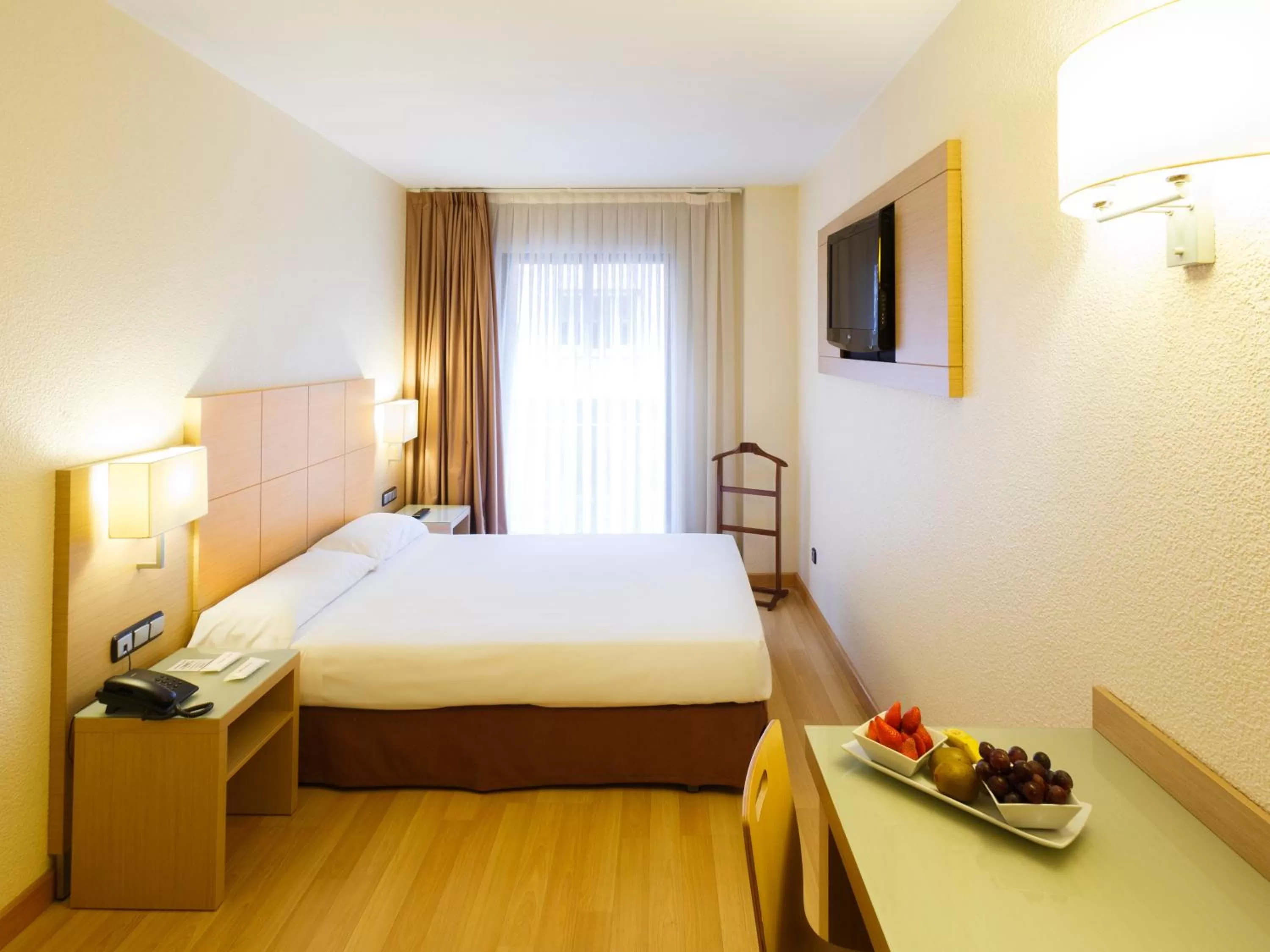 Bed in Hotel Condes de Haro