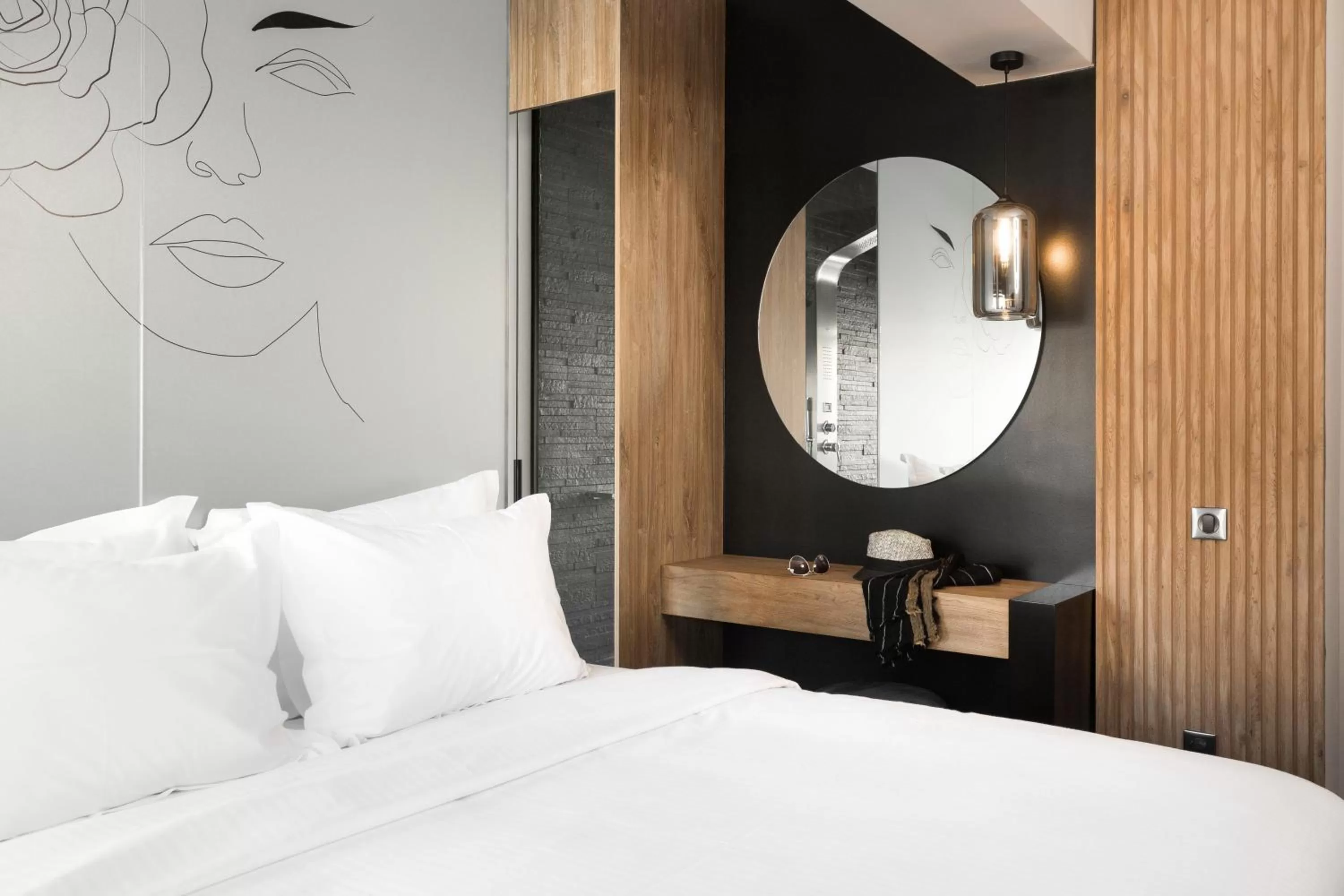 Bed in LUX&EASY Athens Downtown Apartments