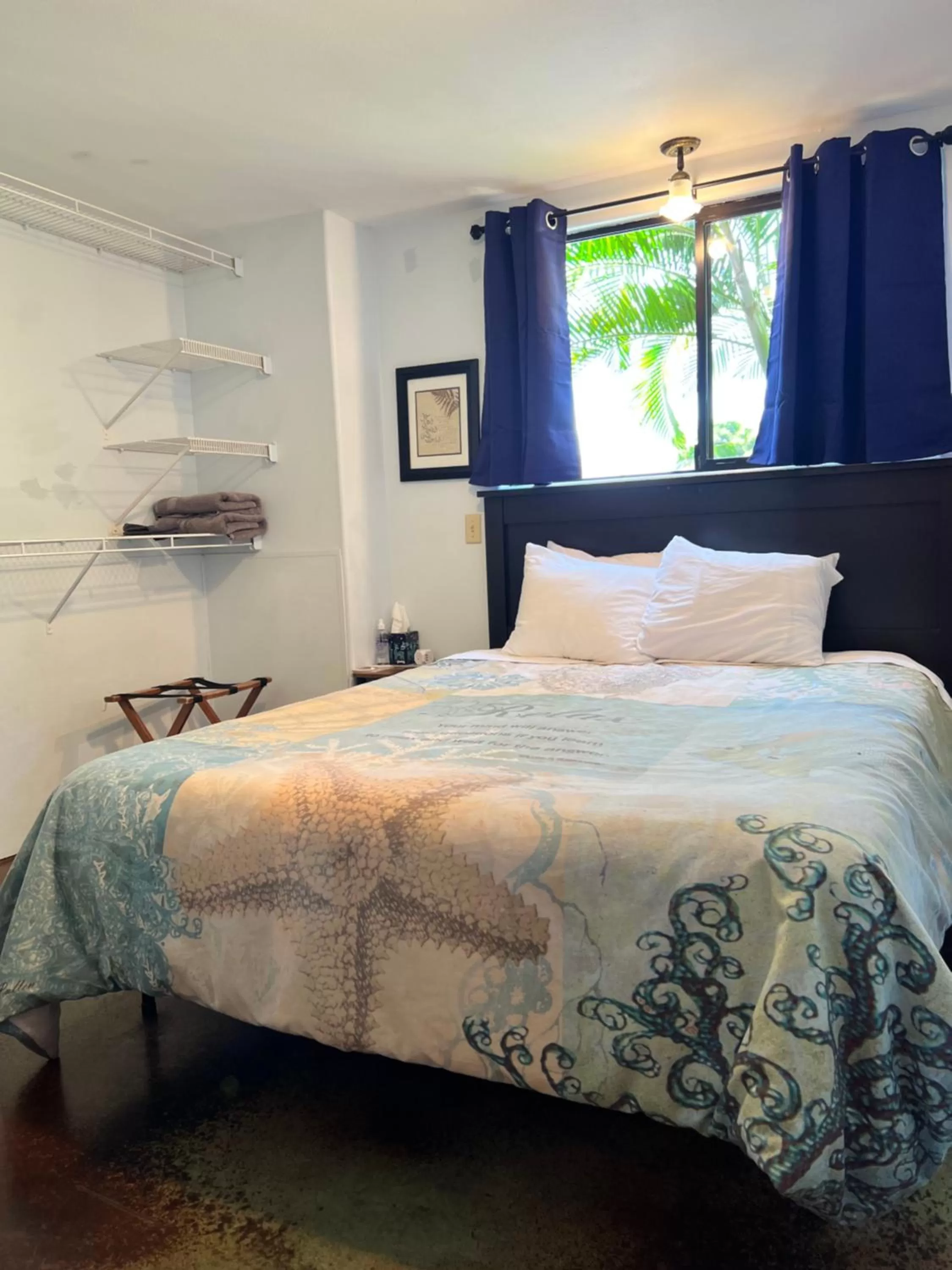 Bed in God's Peace of Maui