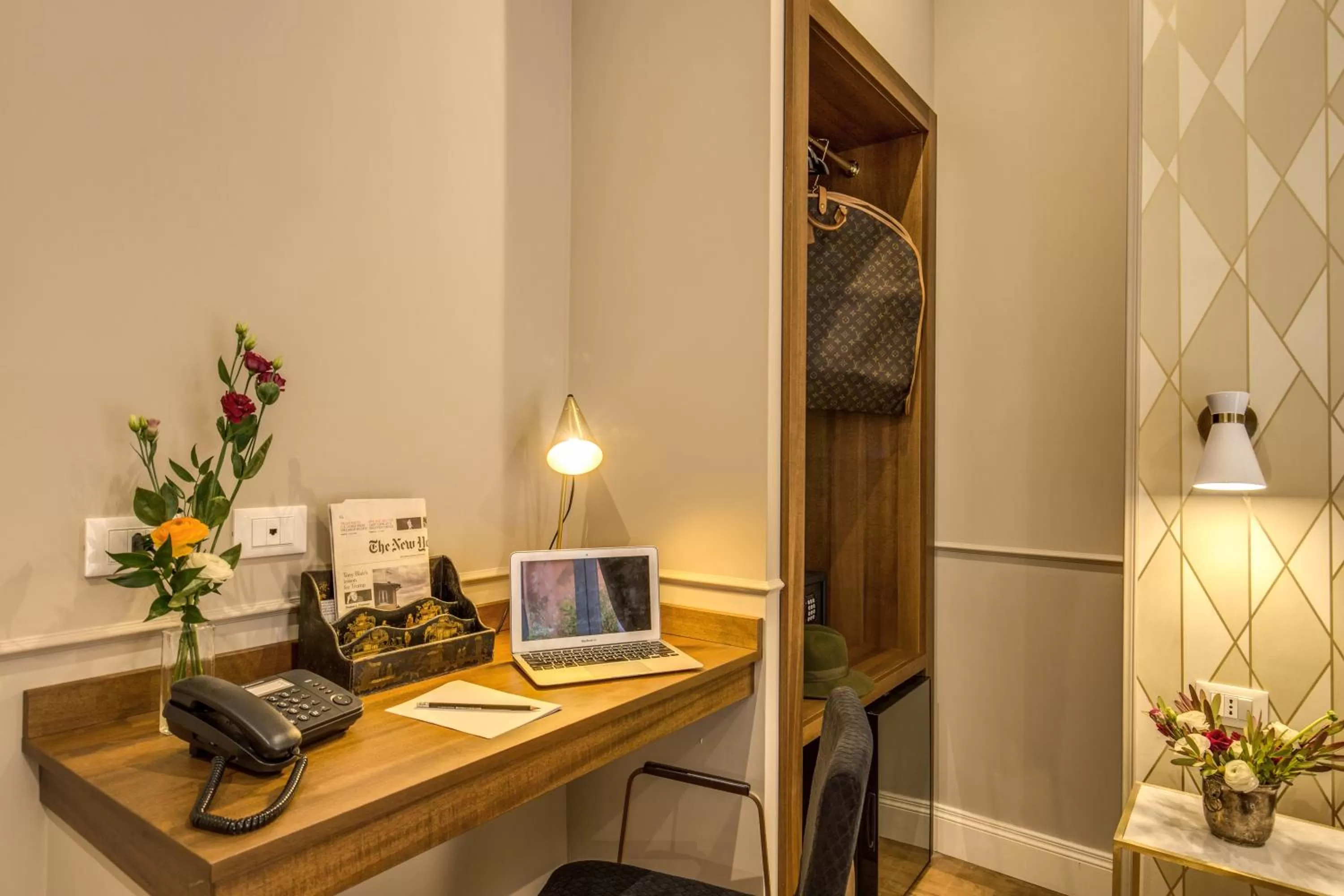 Bedroom in Charme Spagna Boutique Hotel