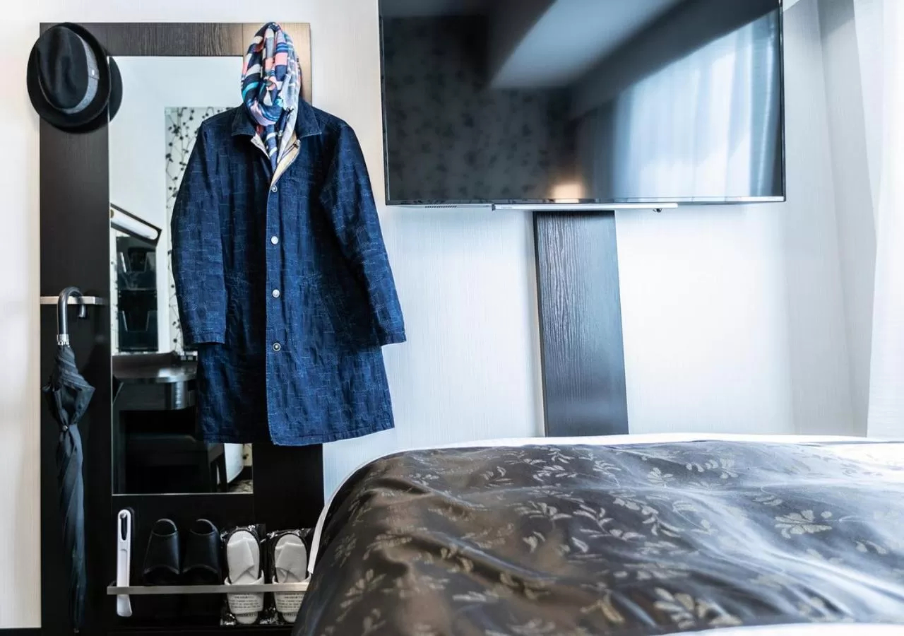 Photo of the whole room, Bed in APA Hotel & Resort Osaka Umeda Eki Tower