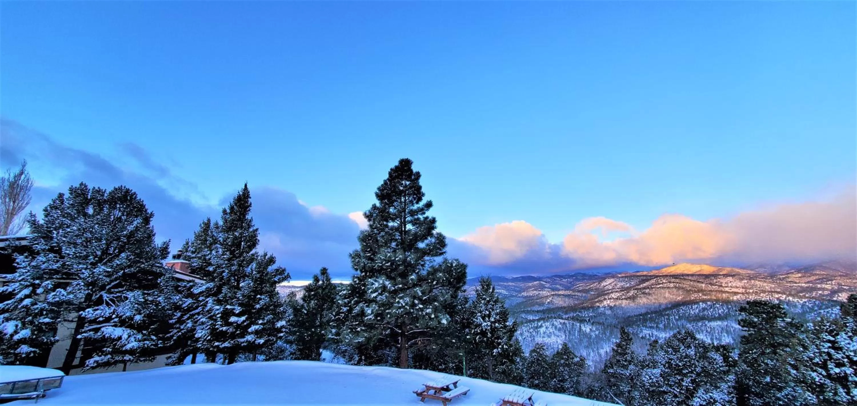 Natural landscape in High Sierra Condominiums