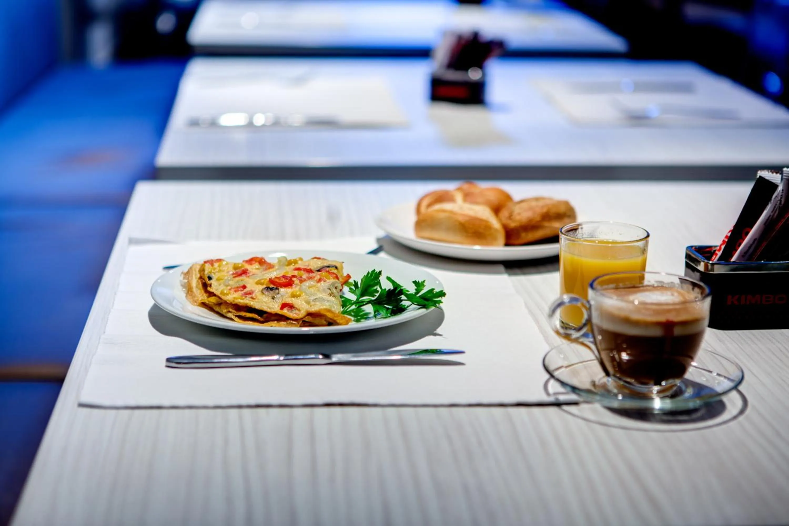 Restaurant/places to eat in Sarroglia Hotel