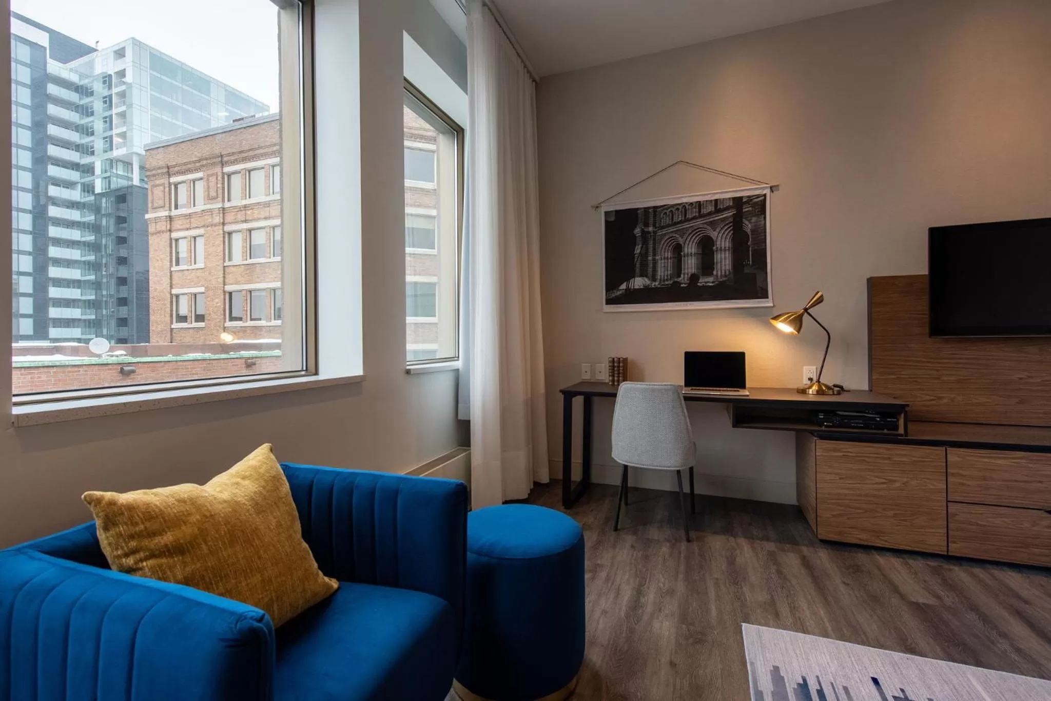 City view in Hotel Royal William, an Ascend Collection Hotel