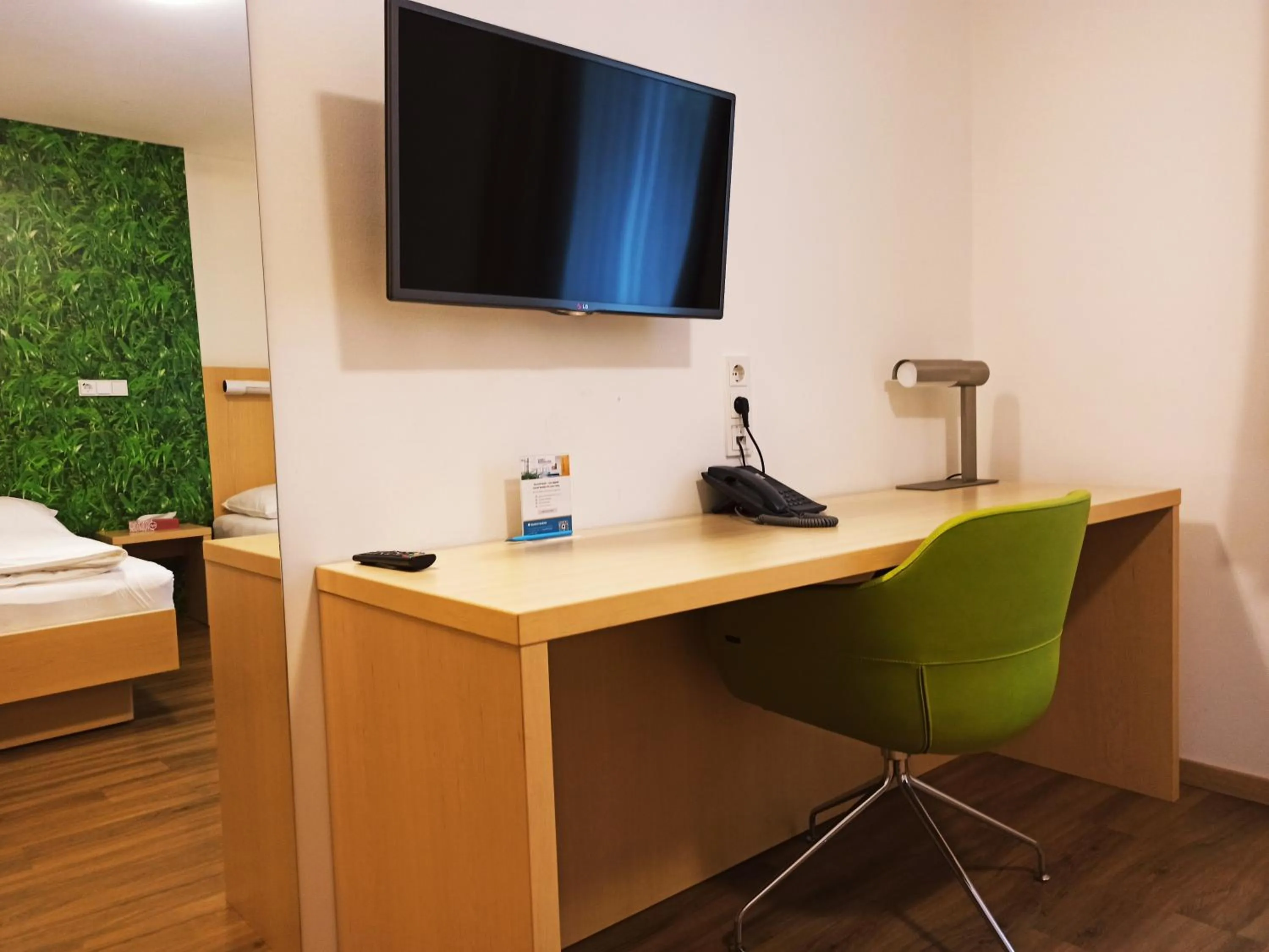 Photo of the whole room, Bed in Sankt Magdalena