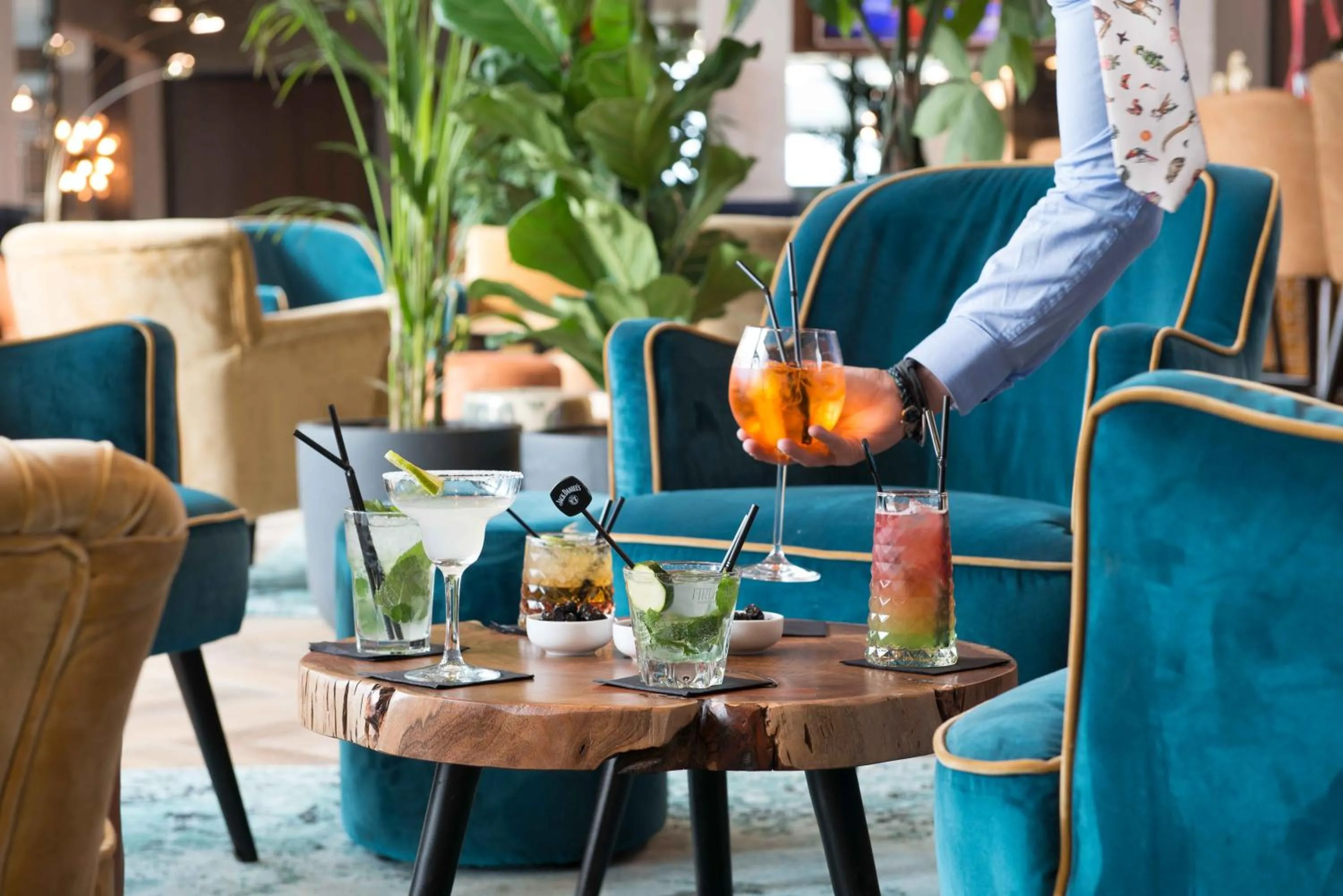 Lounge or bar in KOPSTER Hotel Lyon Groupama Stadium