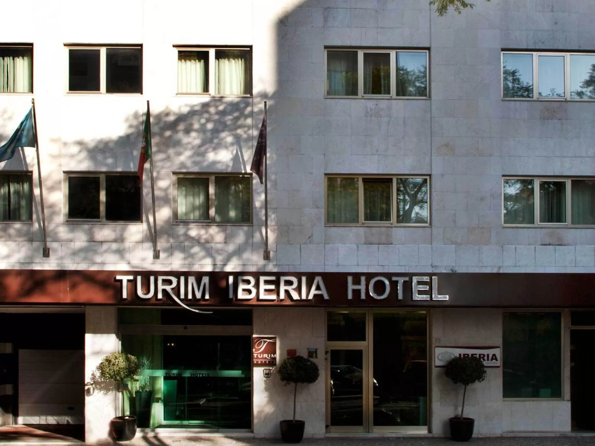 Property building in TURIM Ibéria Hotel