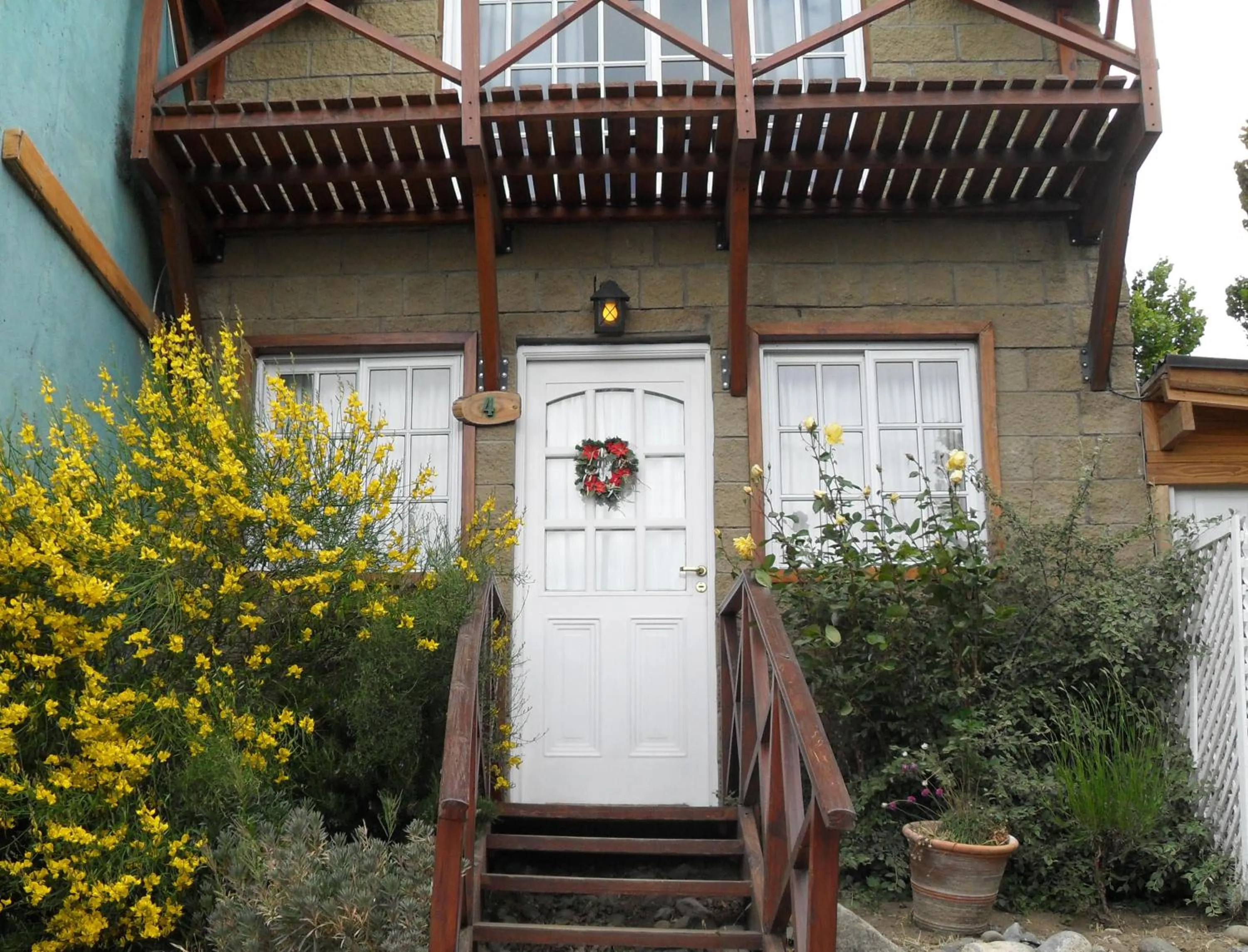 Facade/entrance in Solares Del Sur