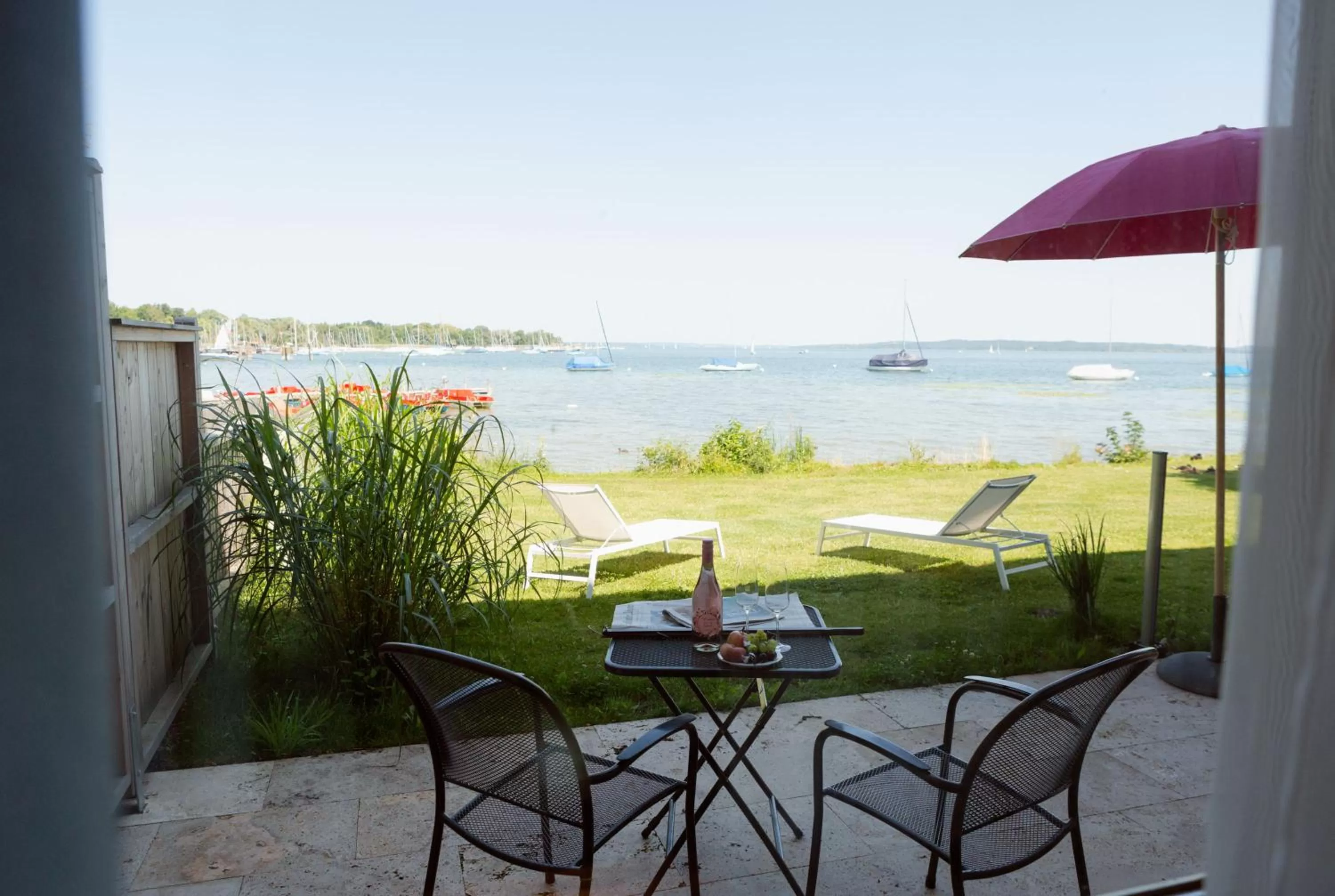 Garden in Strandhotel SüdSee Diessen am Ammersee