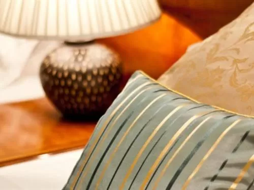 Bedroom in Staunton Hotel - B&B