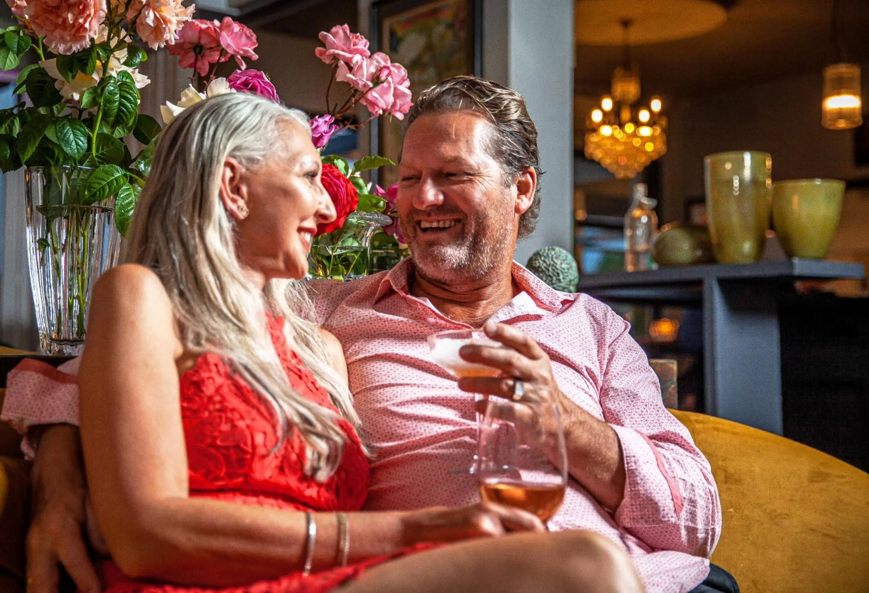 Lounge or bar in The Oriana Orange - Retro Hotel & Resort