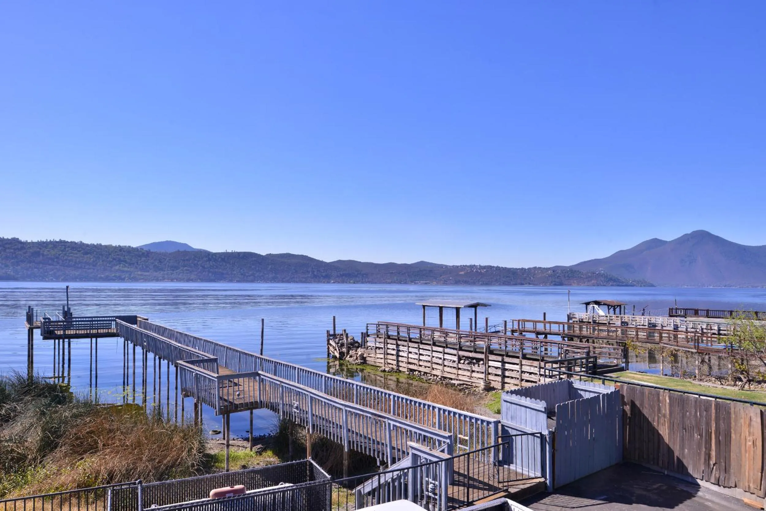 Natural landscape in Americas Best Value Inn and Suites Clearlake