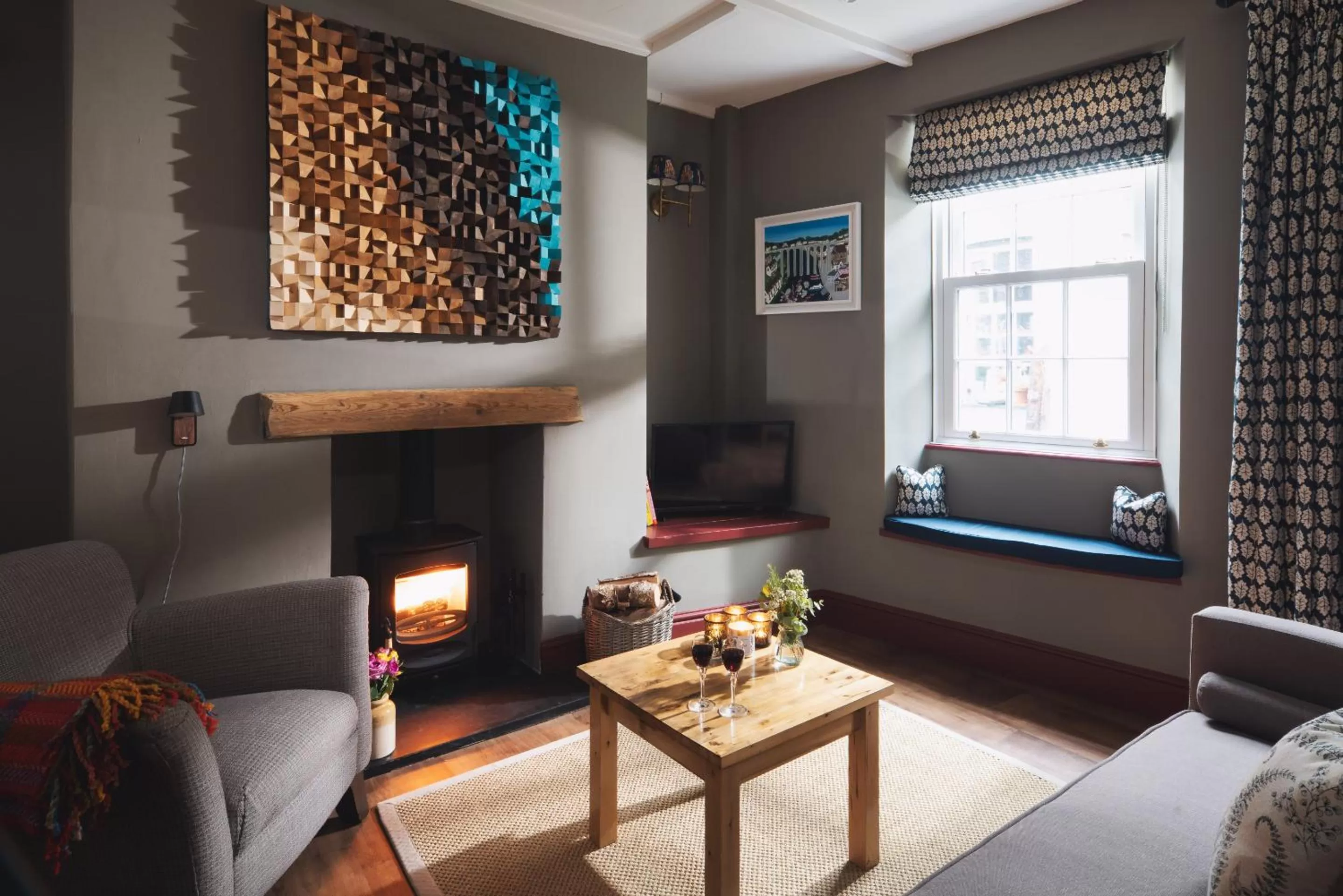 One-Bedroom House in One Drake Road, Tavistock, Devon