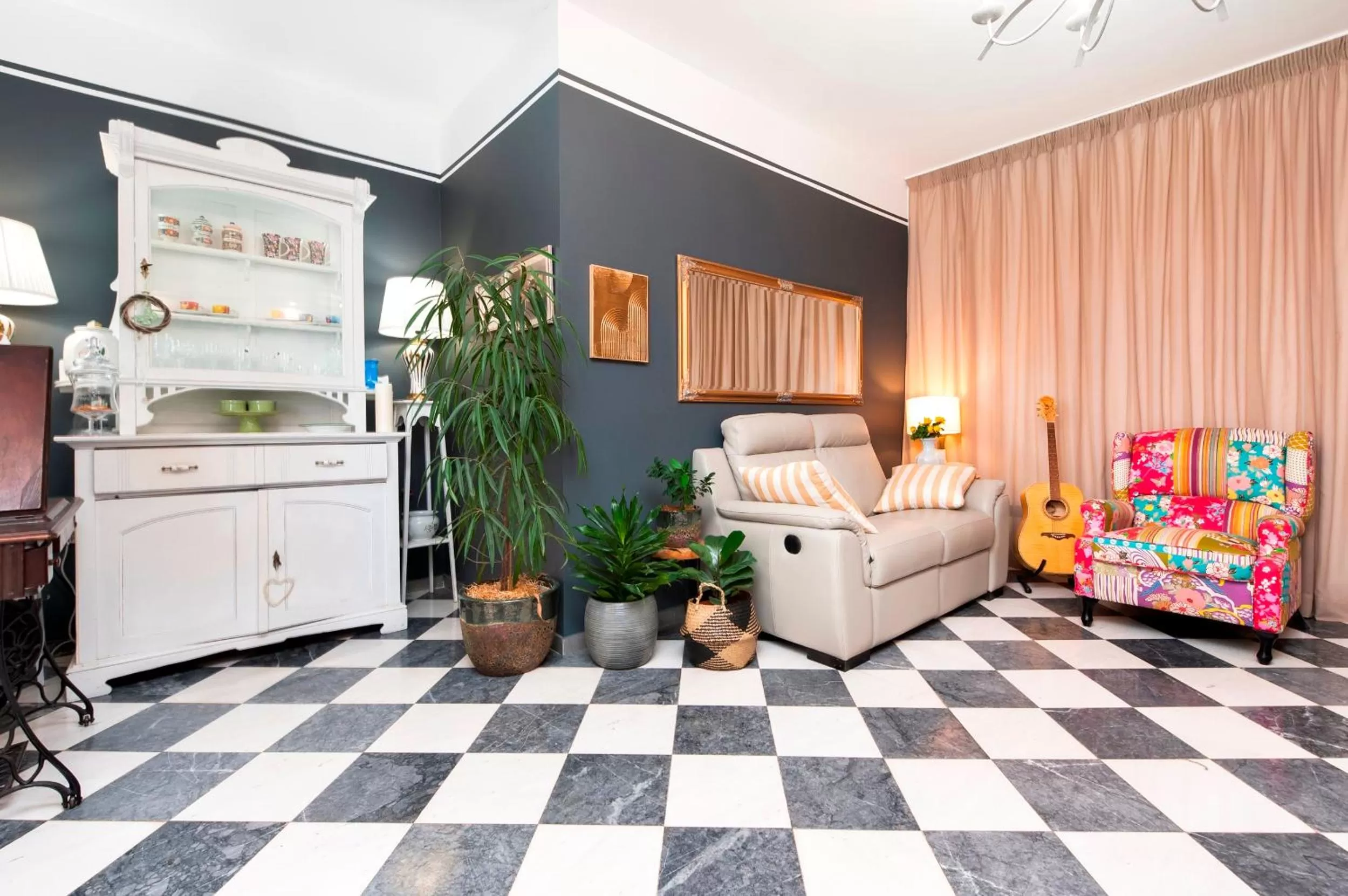 Seating area in Villa B&B Marina & Parking Free