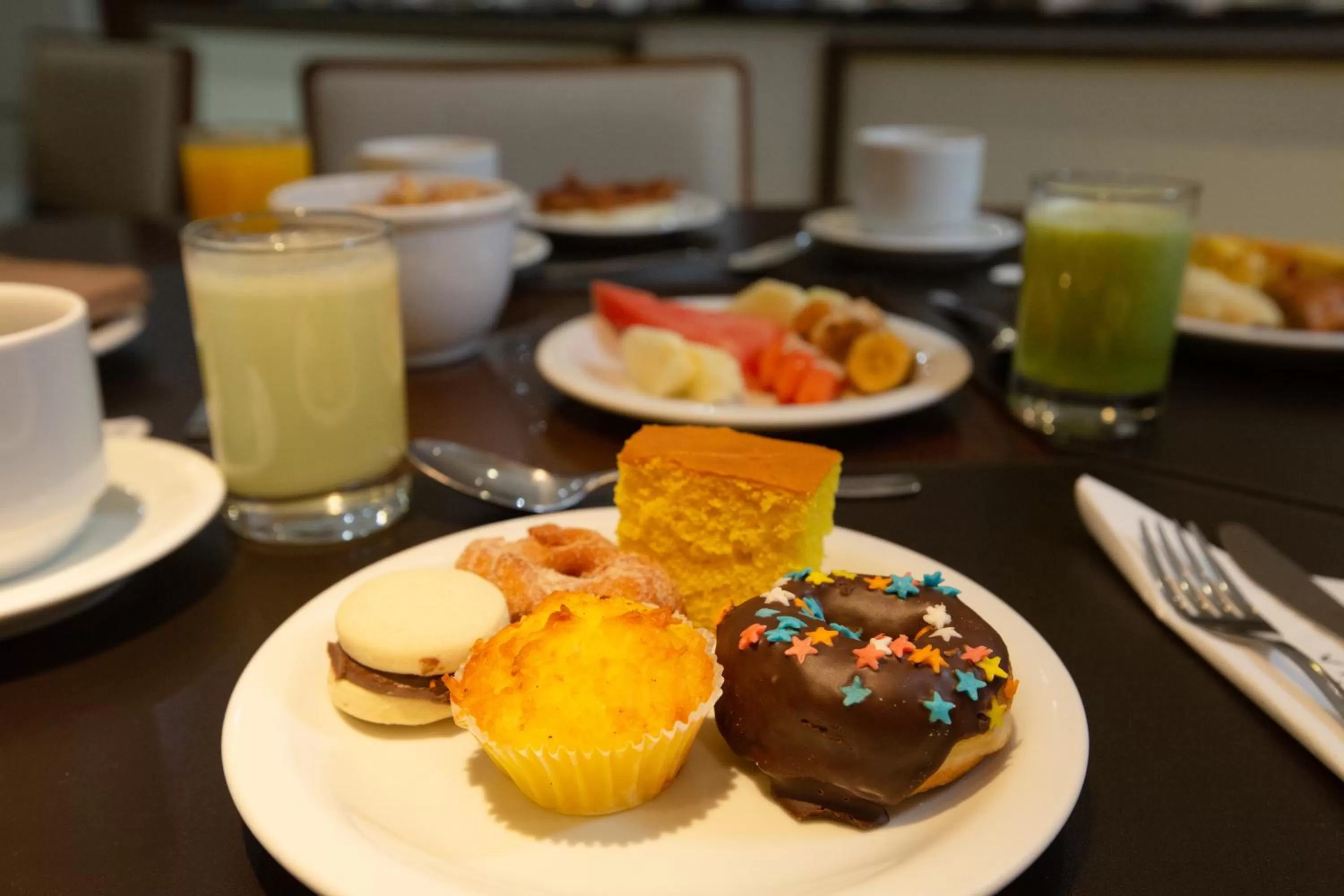 Breakfast in Viale Tower Hotel
