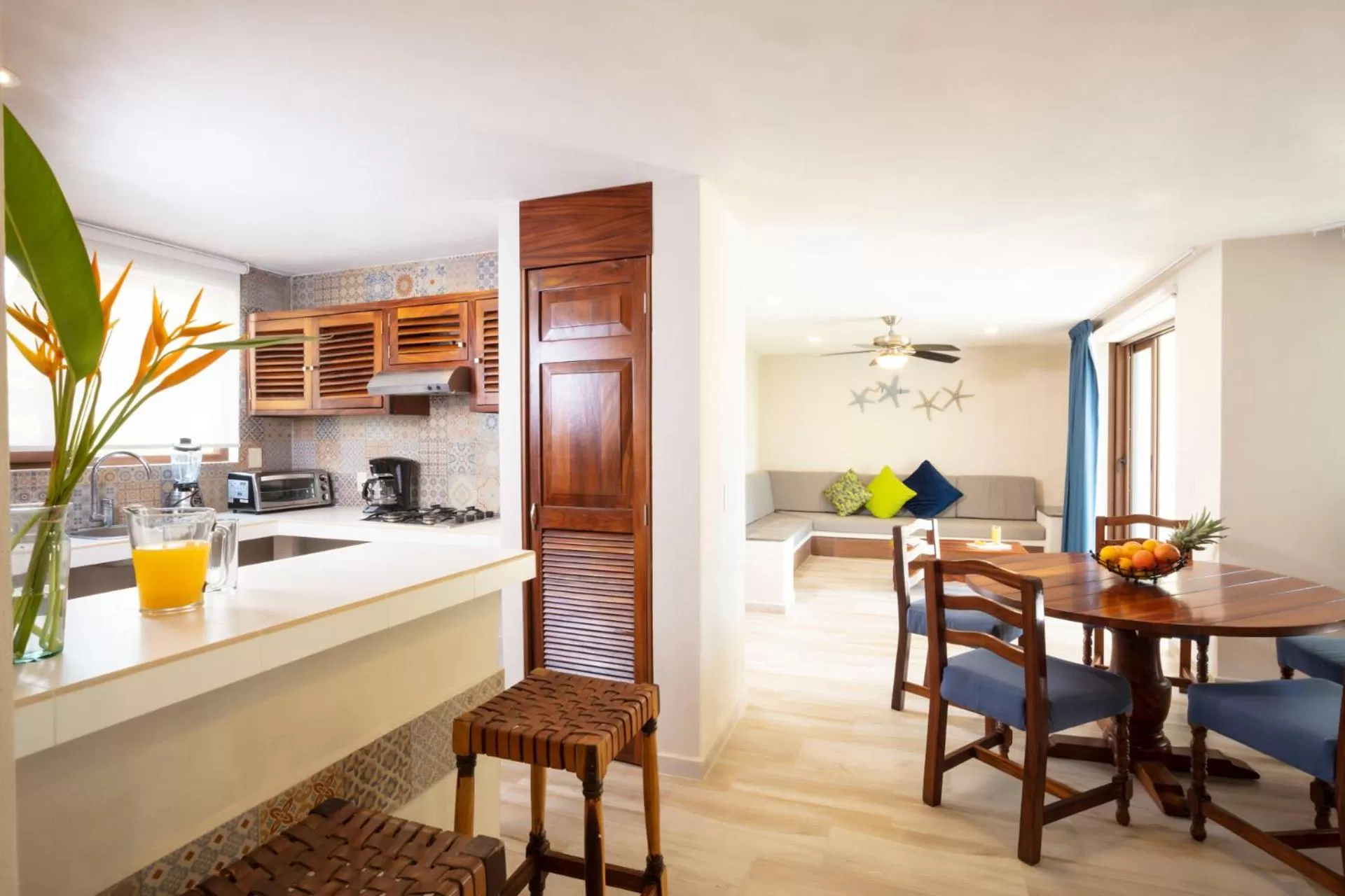 Kitchen or kitchenette in Vista Vallarta All Suites On The Beach