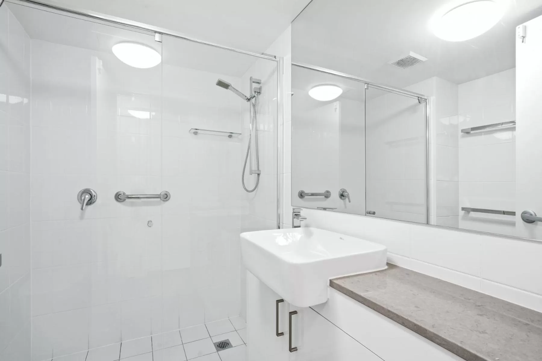 Shower in Kirra Palms Holiday Apartments