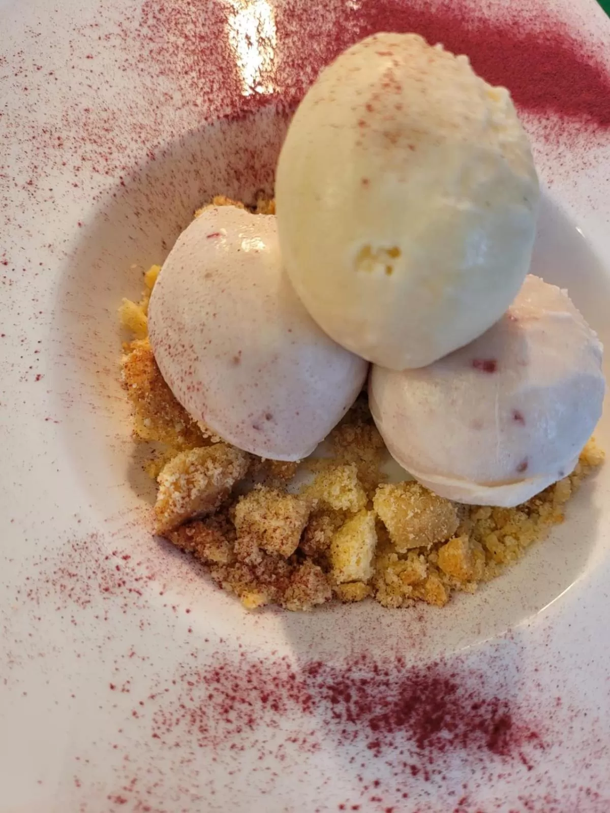 Food and drinks in The Old Ferry Inn